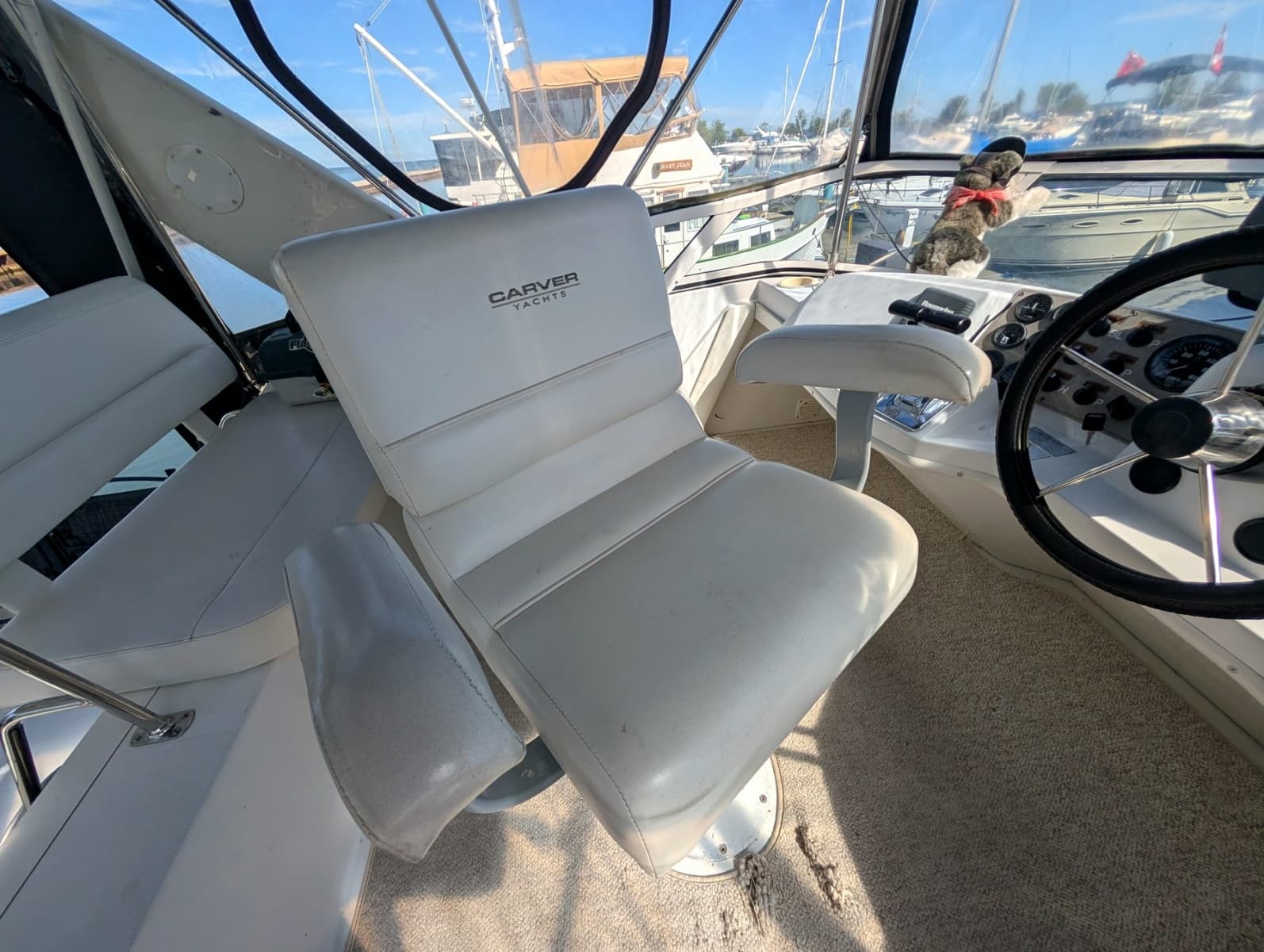 2001 Carver 326 Aft Cabin - Photo 22