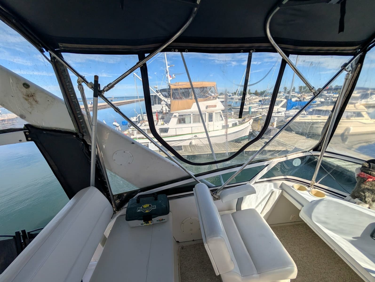 2001 Carver 326 Aft Cabin - Photo 23