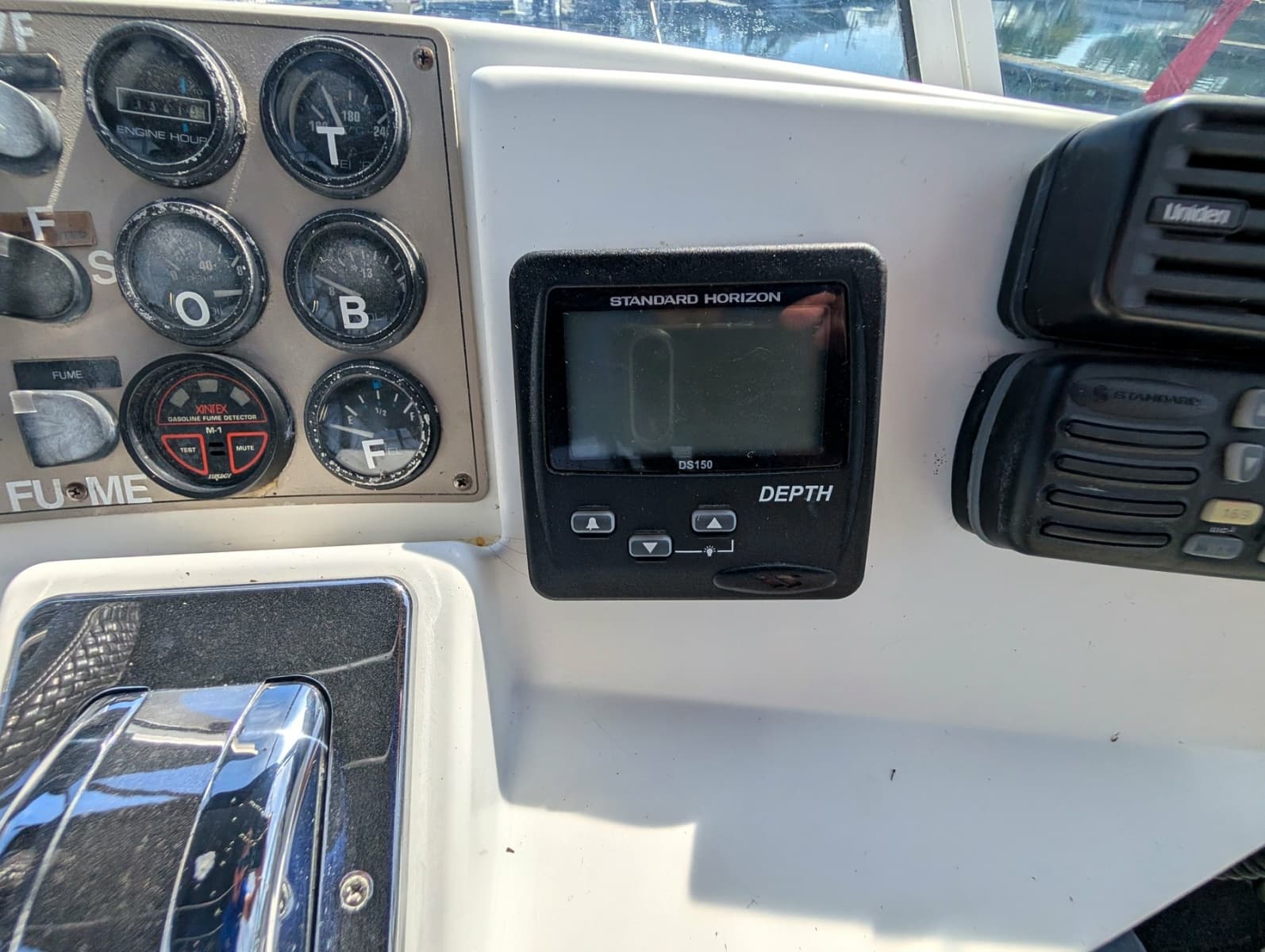 2001 Carver 326 Aft Cabin - Photo 26