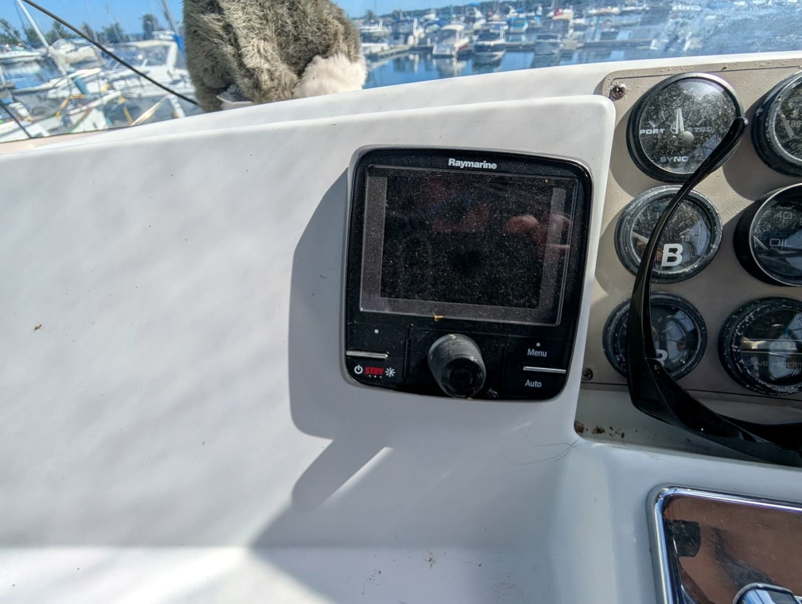 2001 Carver 326 Aft Cabin - Photo 27