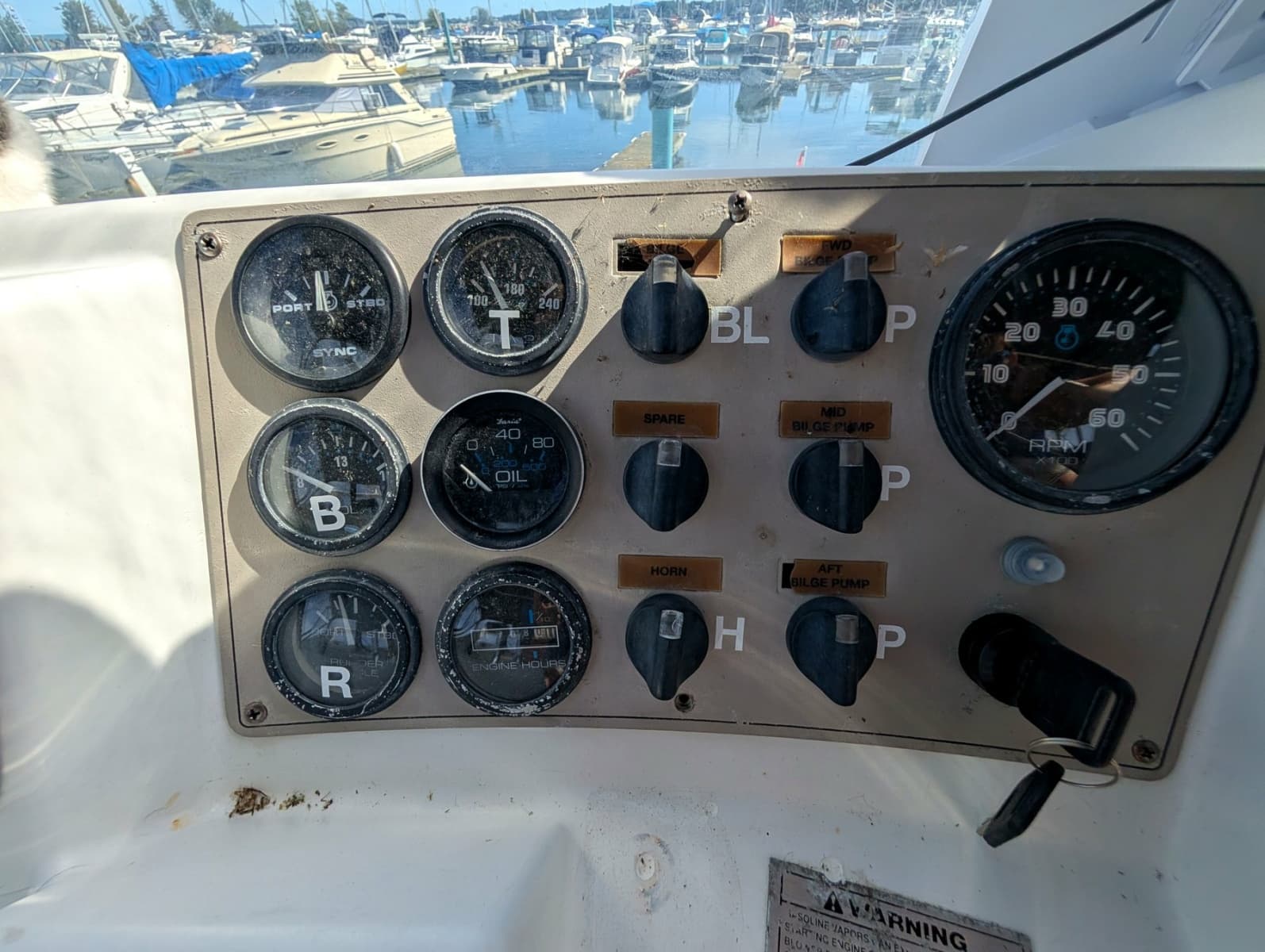 2001 Carver 326 Aft Cabin - Photo 29