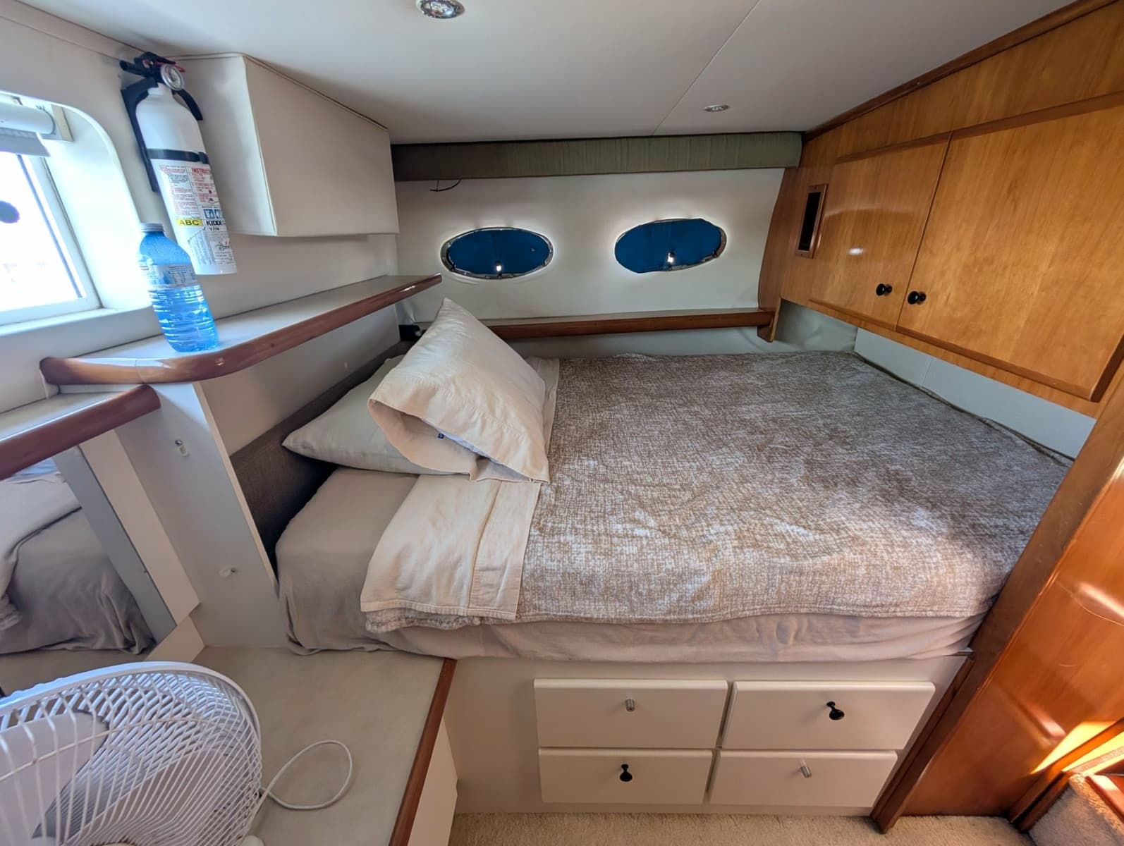 2001 Carver 326 Aft Cabin - Photo 59