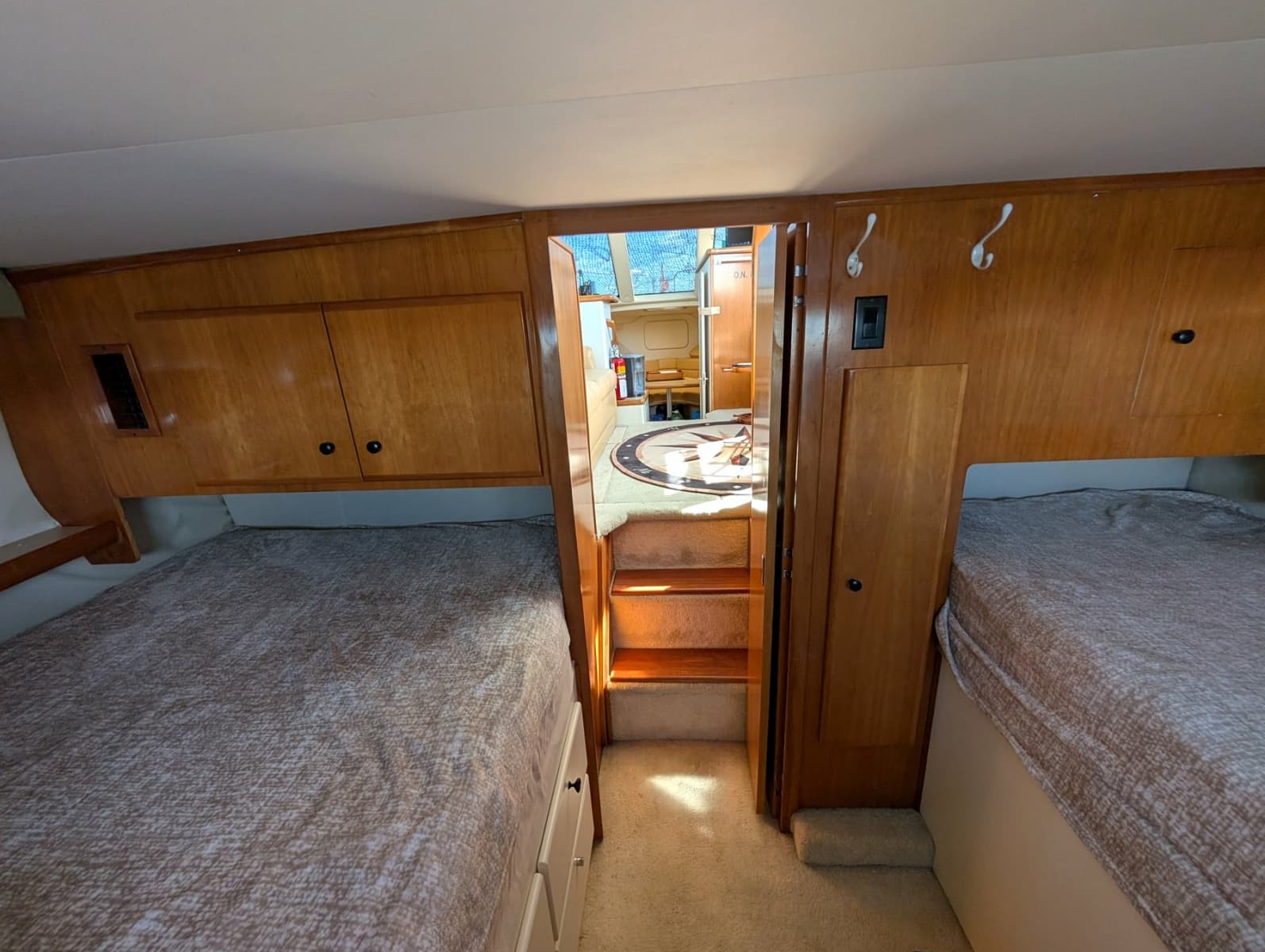 2001 Carver 326 Aft Cabin - Photo 64