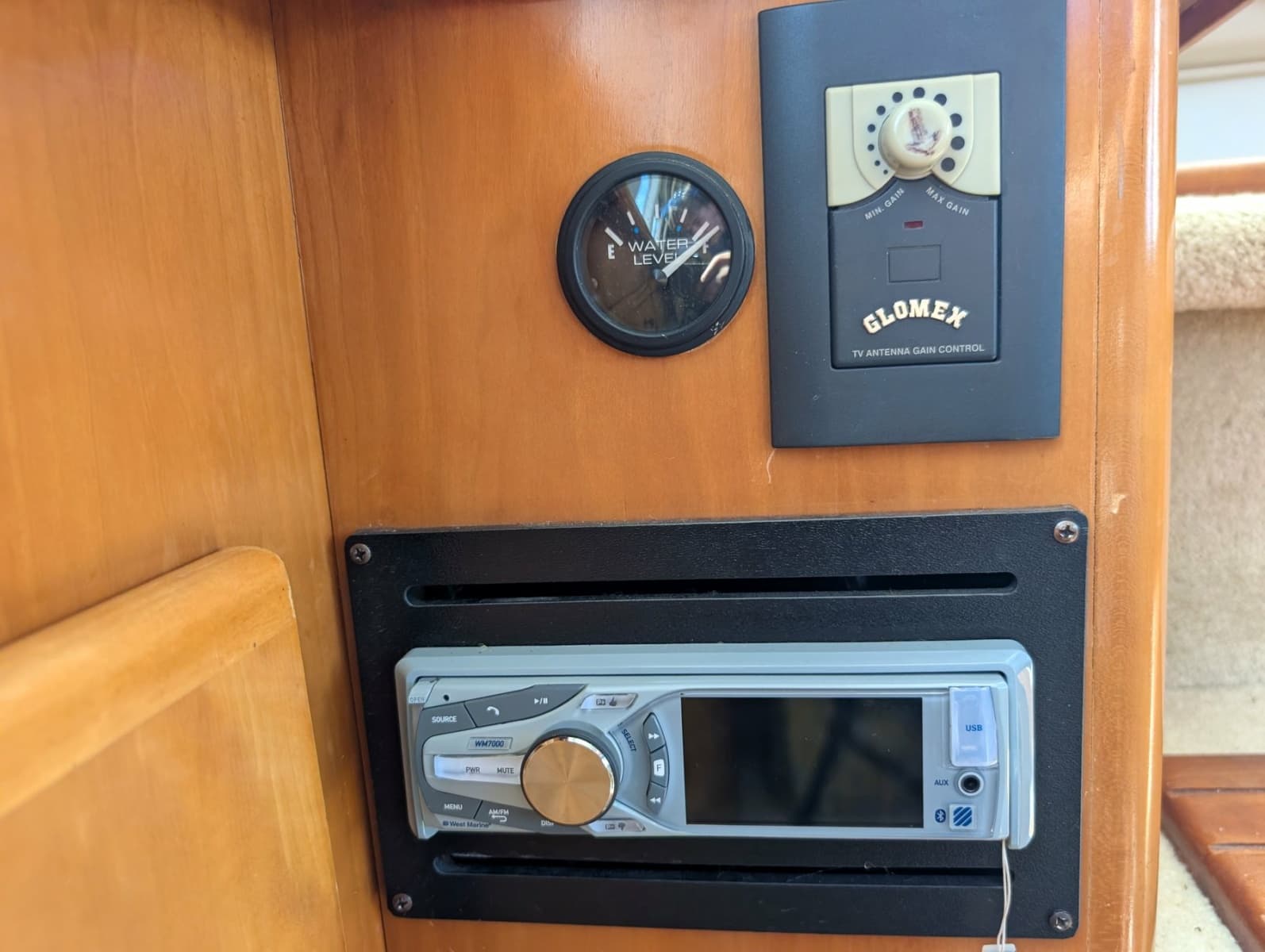 2001 Carver 326 Aft Cabin - Photo 71