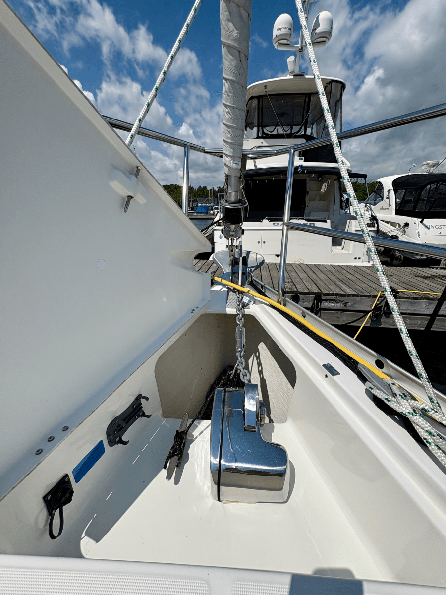 2005 Beneteau 323 - Photo 5