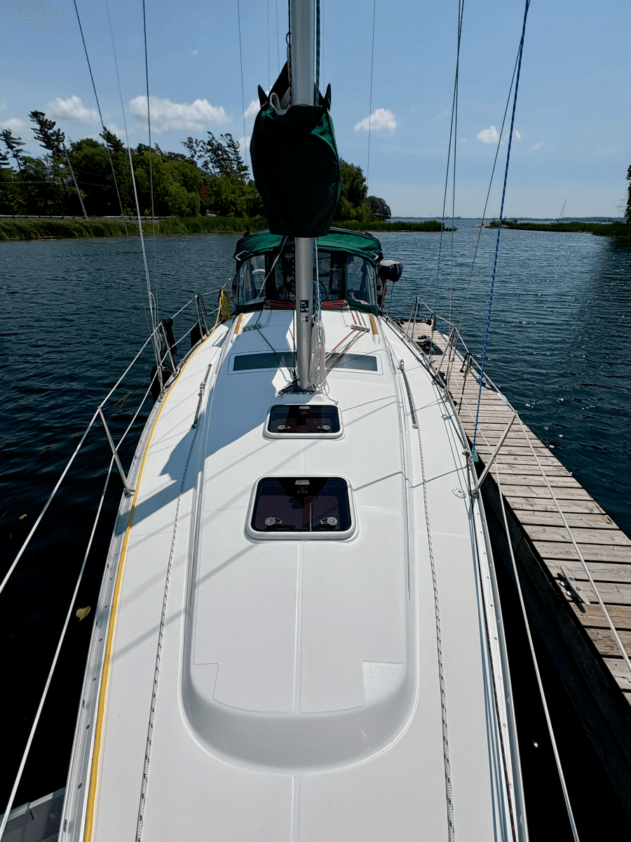 2005 Beneteau 323 - Photo 9