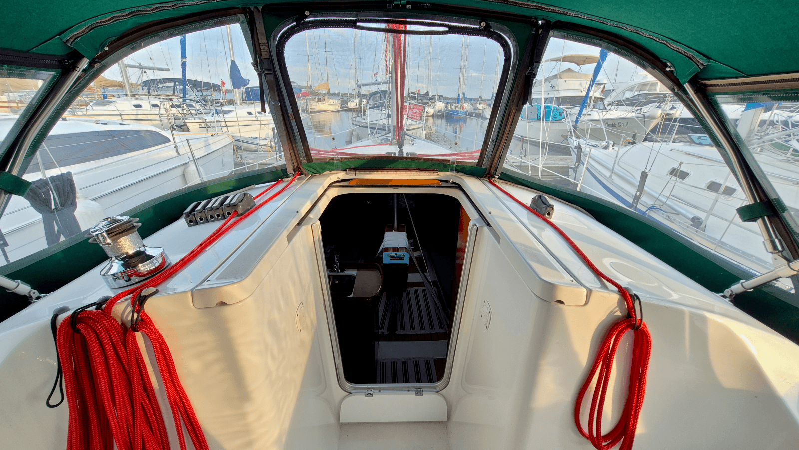 2005 Beneteau 323 - Photo 26