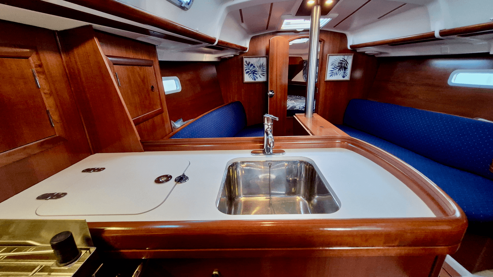 2005 Beneteau 323 - Photo 50