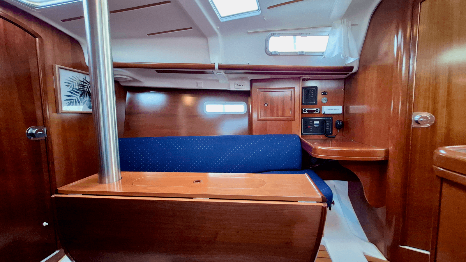 2005 Beneteau 323 - Photo 52