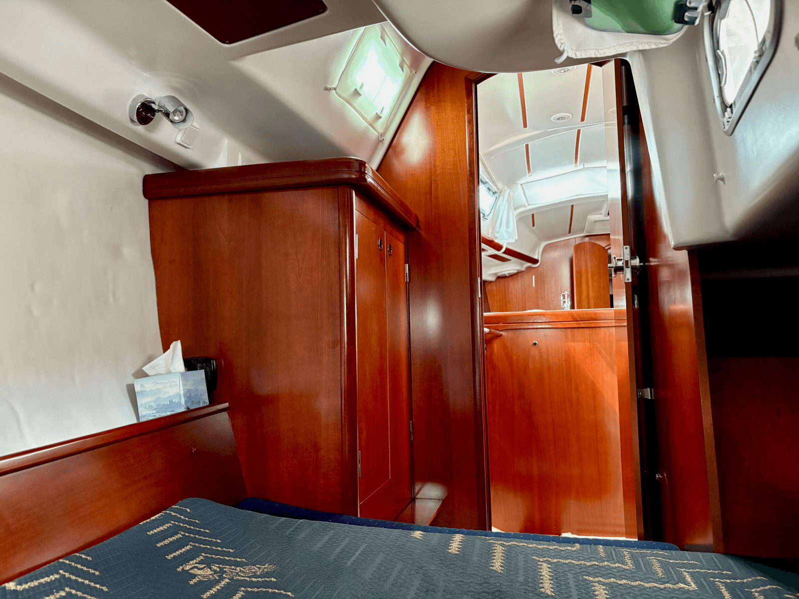 2005 Beneteau 323 - Photo 65