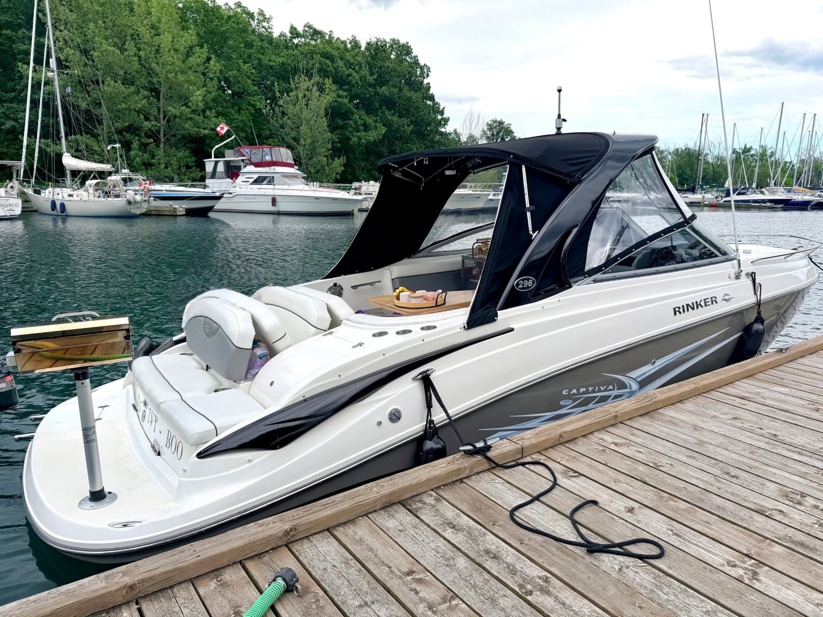 2011 Rinker 296 Captiva - Photo 2