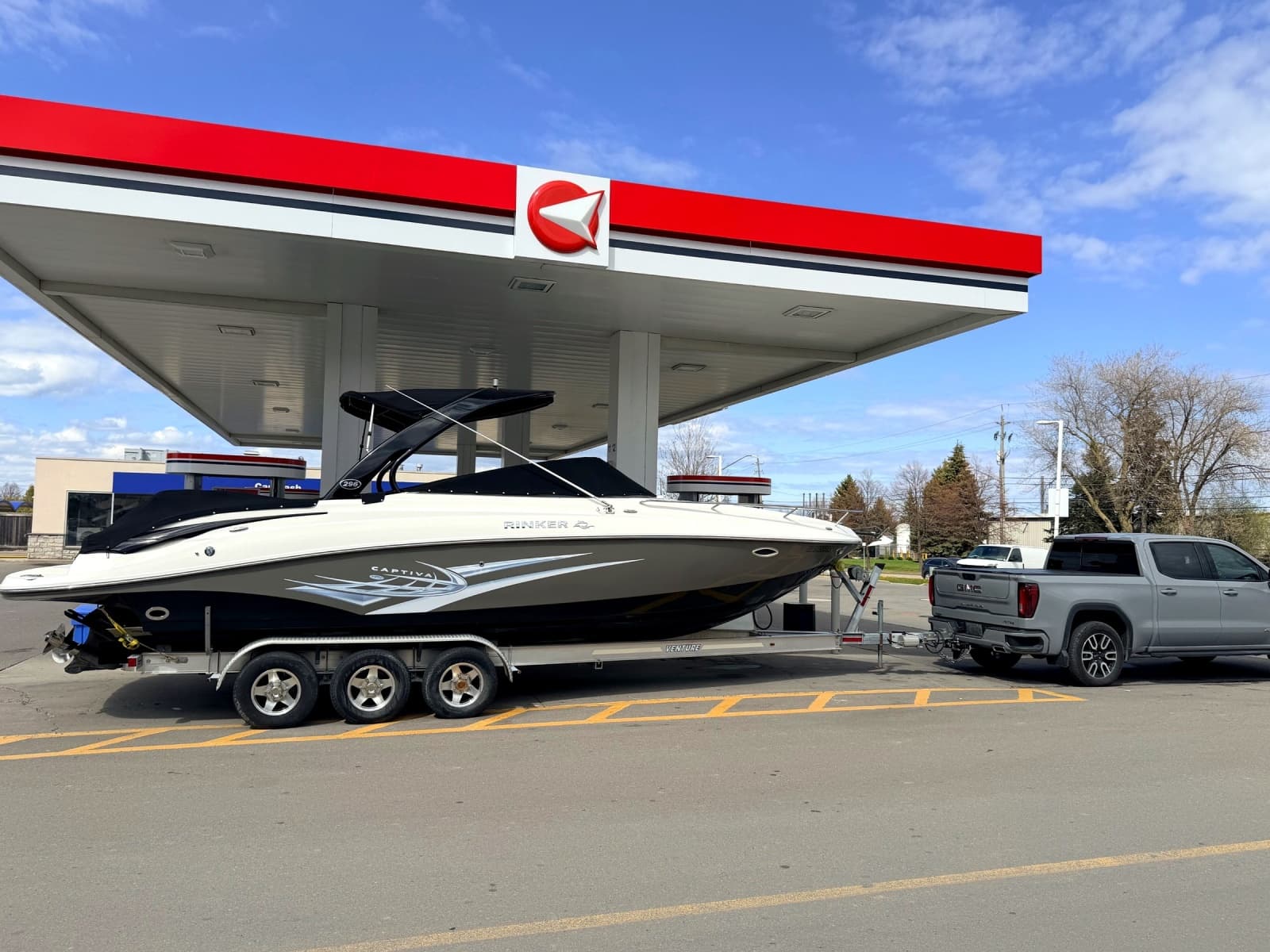 2011 Rinker 296 Captiva - Photo 7
