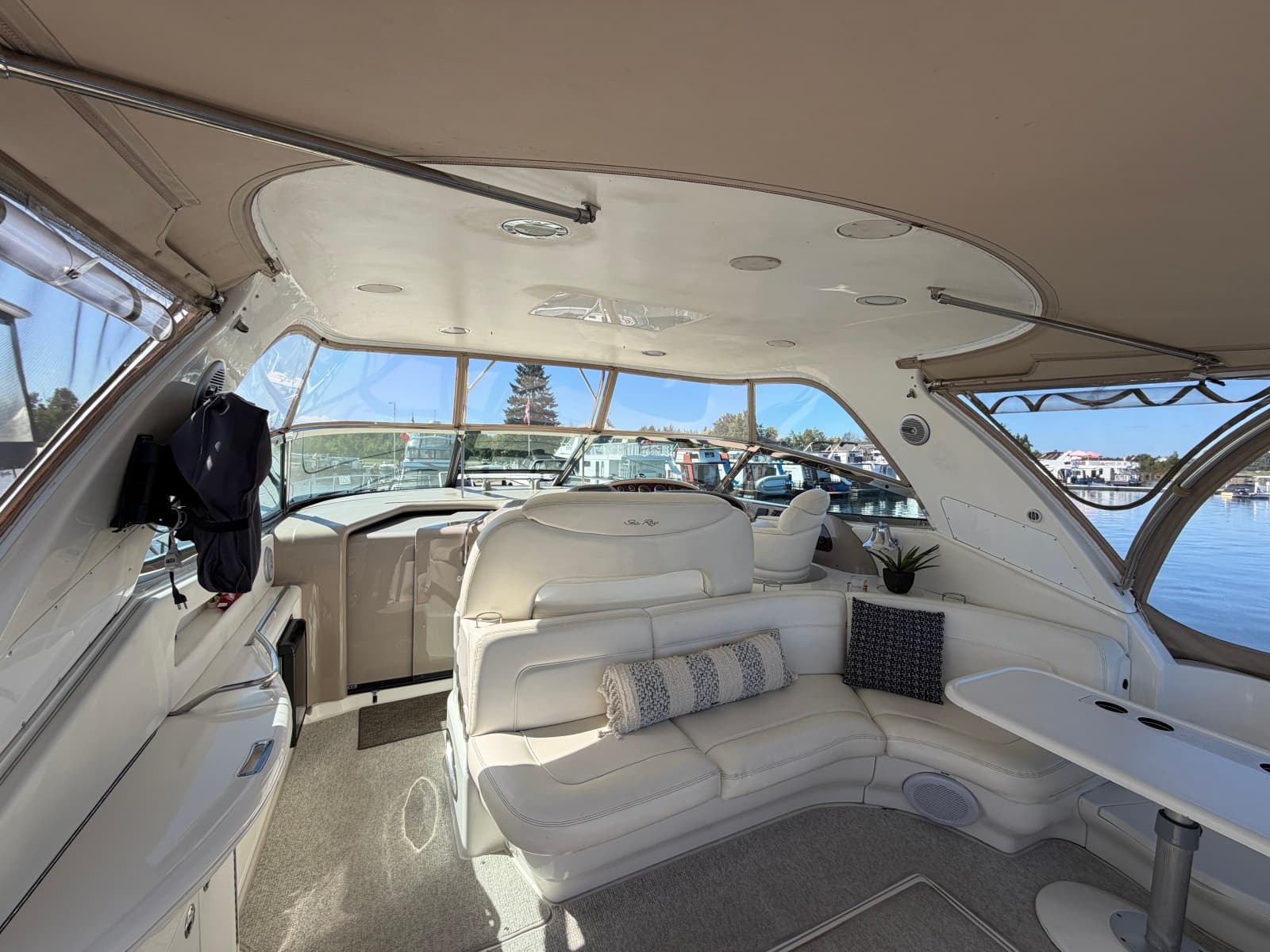2001 Sea Ray 460 Sundancer - Photo 9