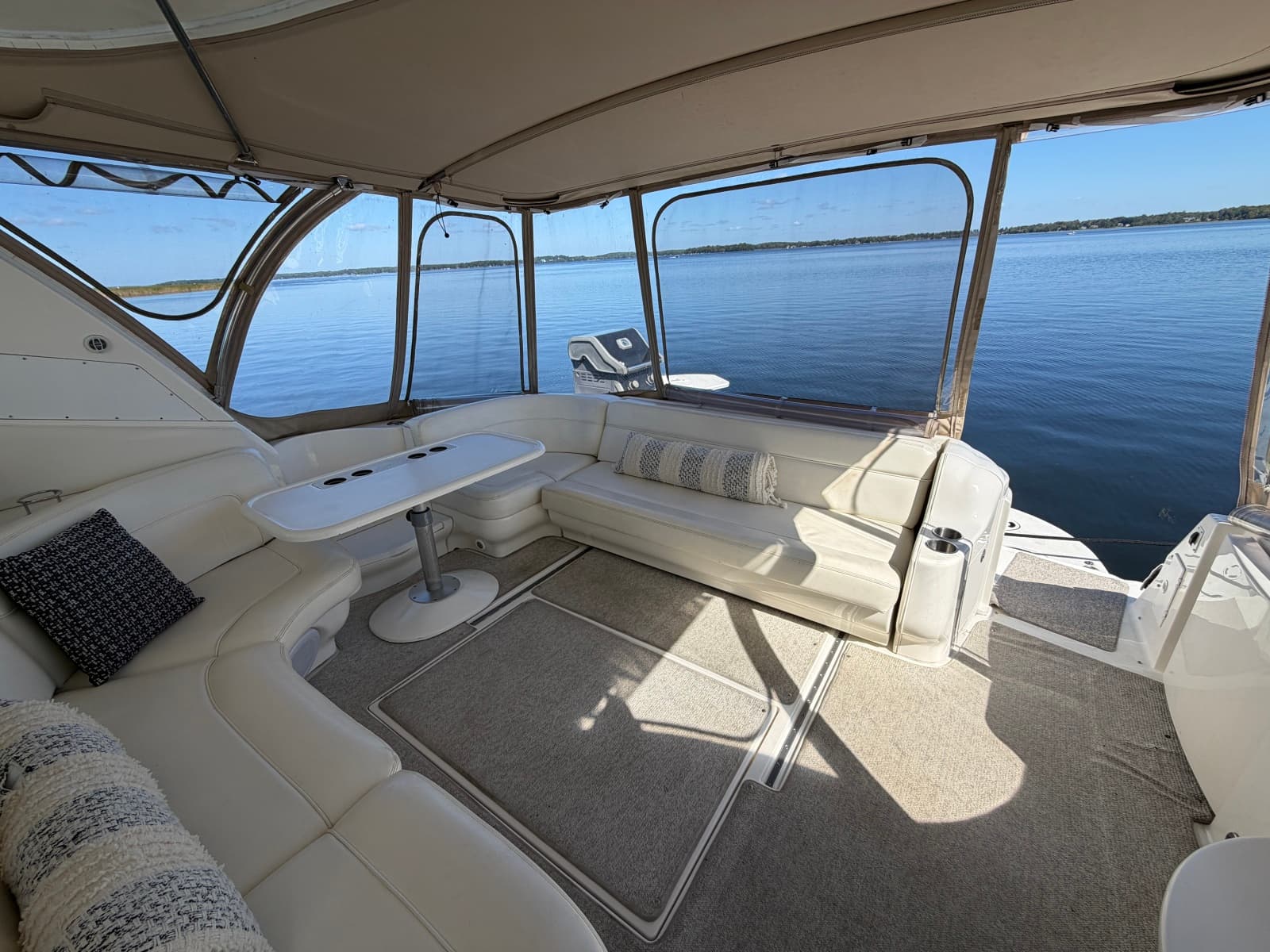 2001 Sea Ray 460 Sundancer - Photo 10