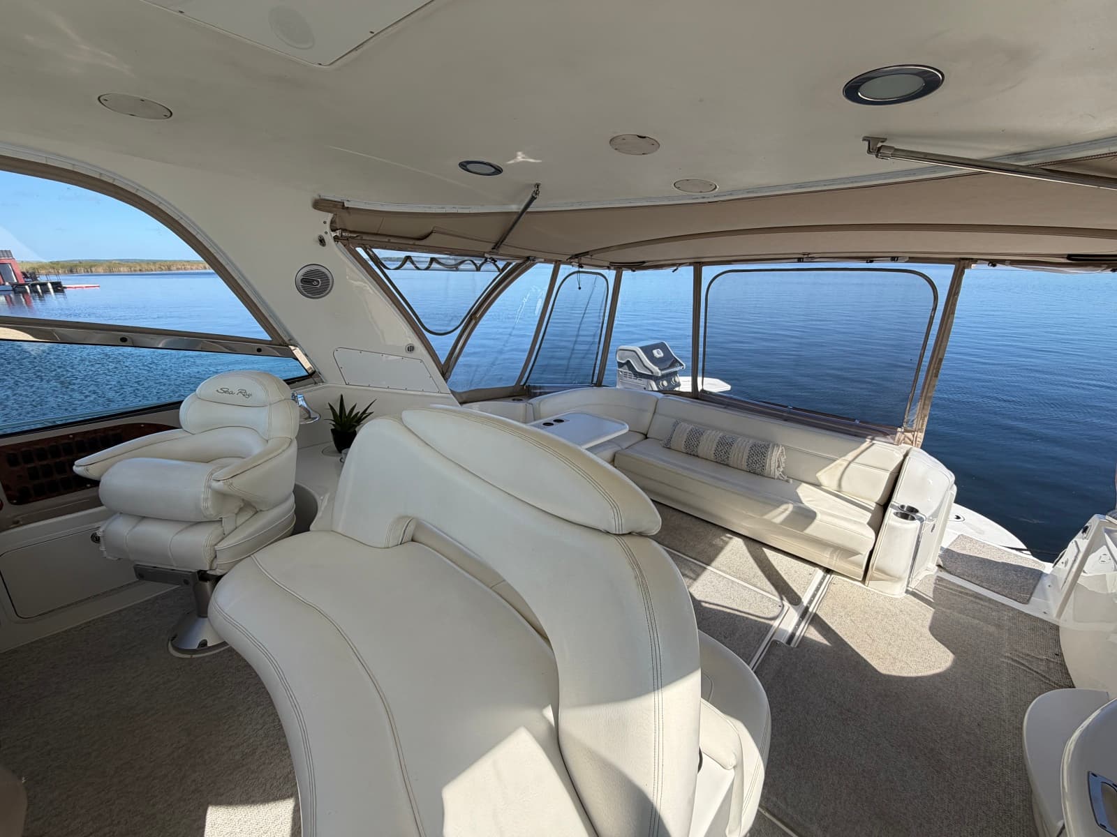 2001 Sea Ray 460 Sundancer - Photo 19