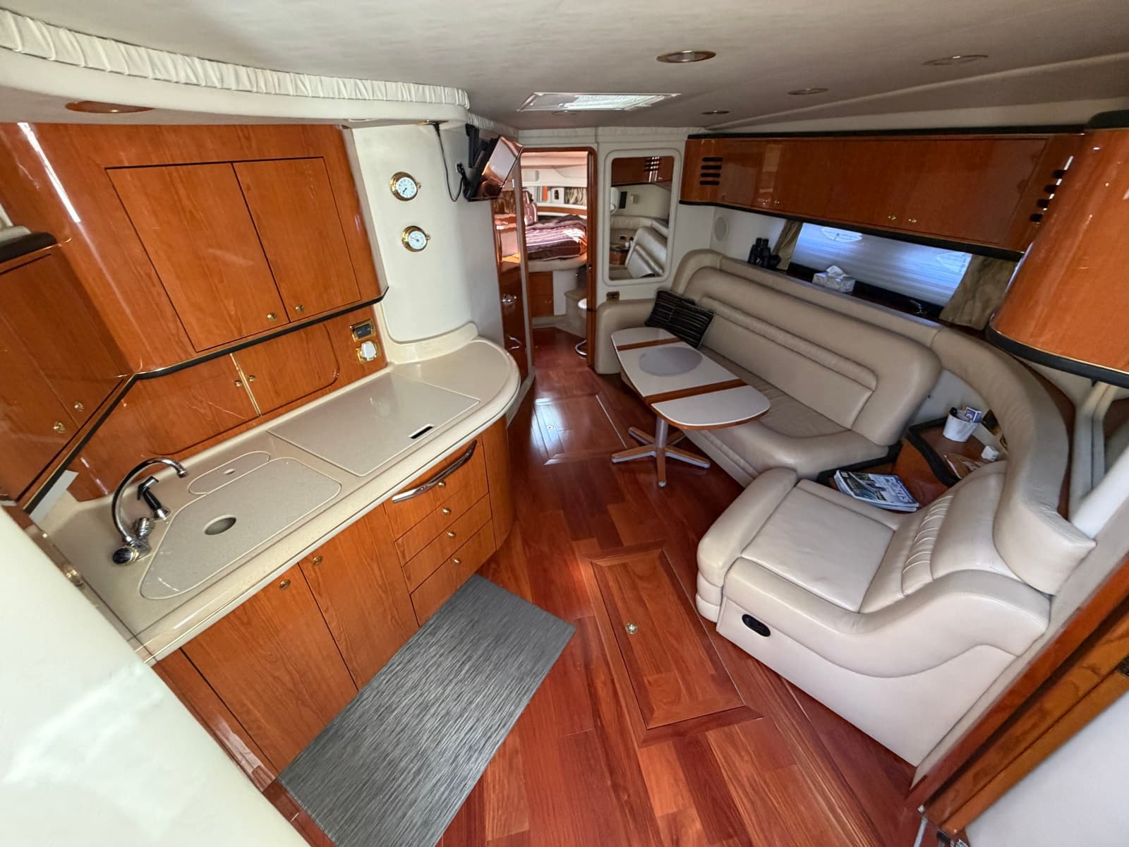 2001 Sea Ray 460 Sundancer - Photo 21