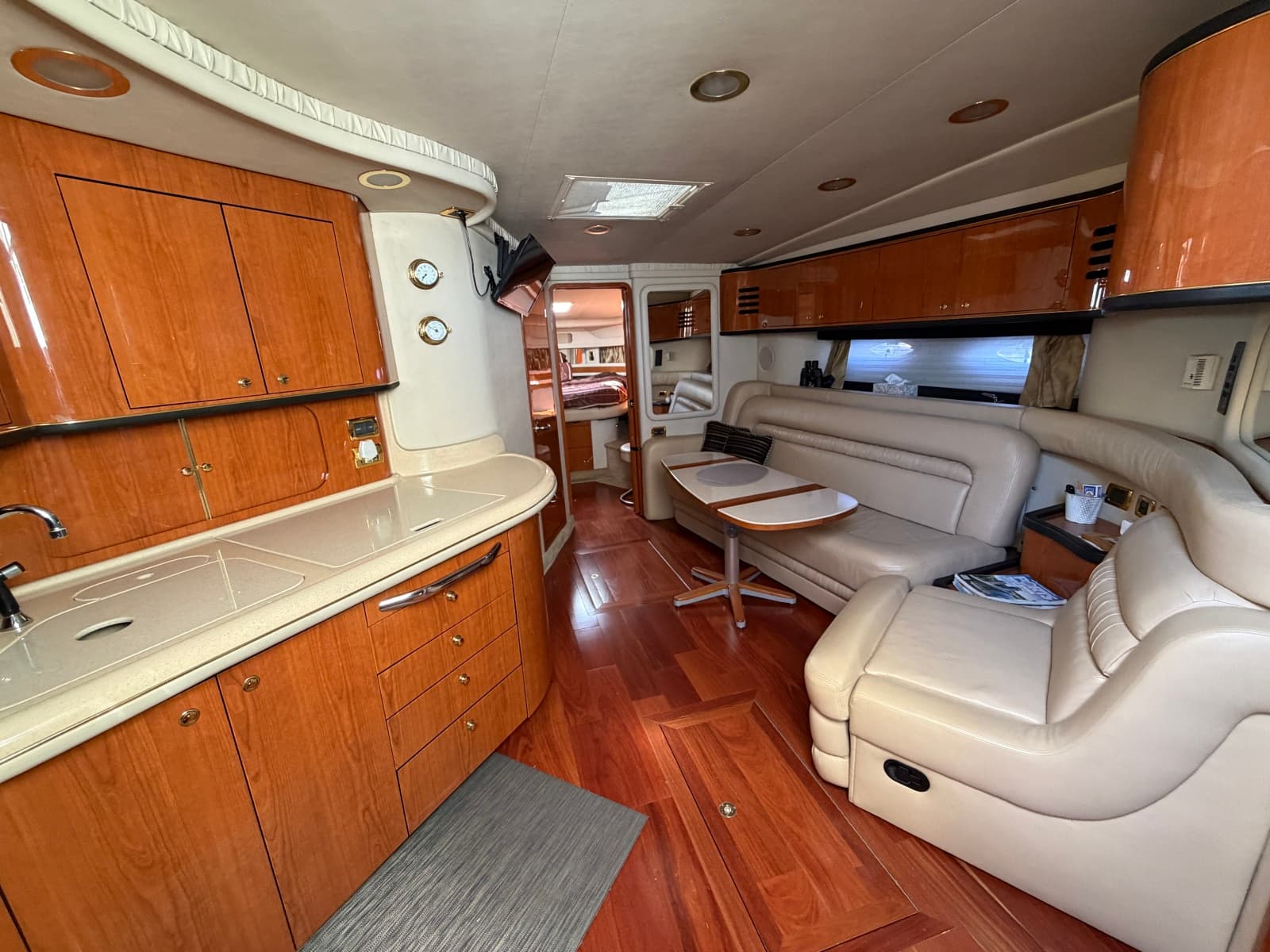 2001 Sea Ray 460 Sundancer - Photo 22