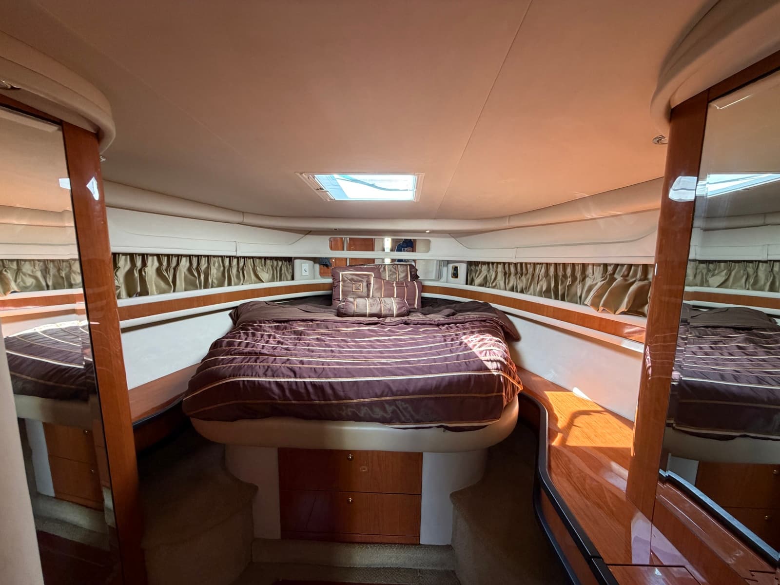 2001 Sea Ray 460 Sundancer - Photo 26