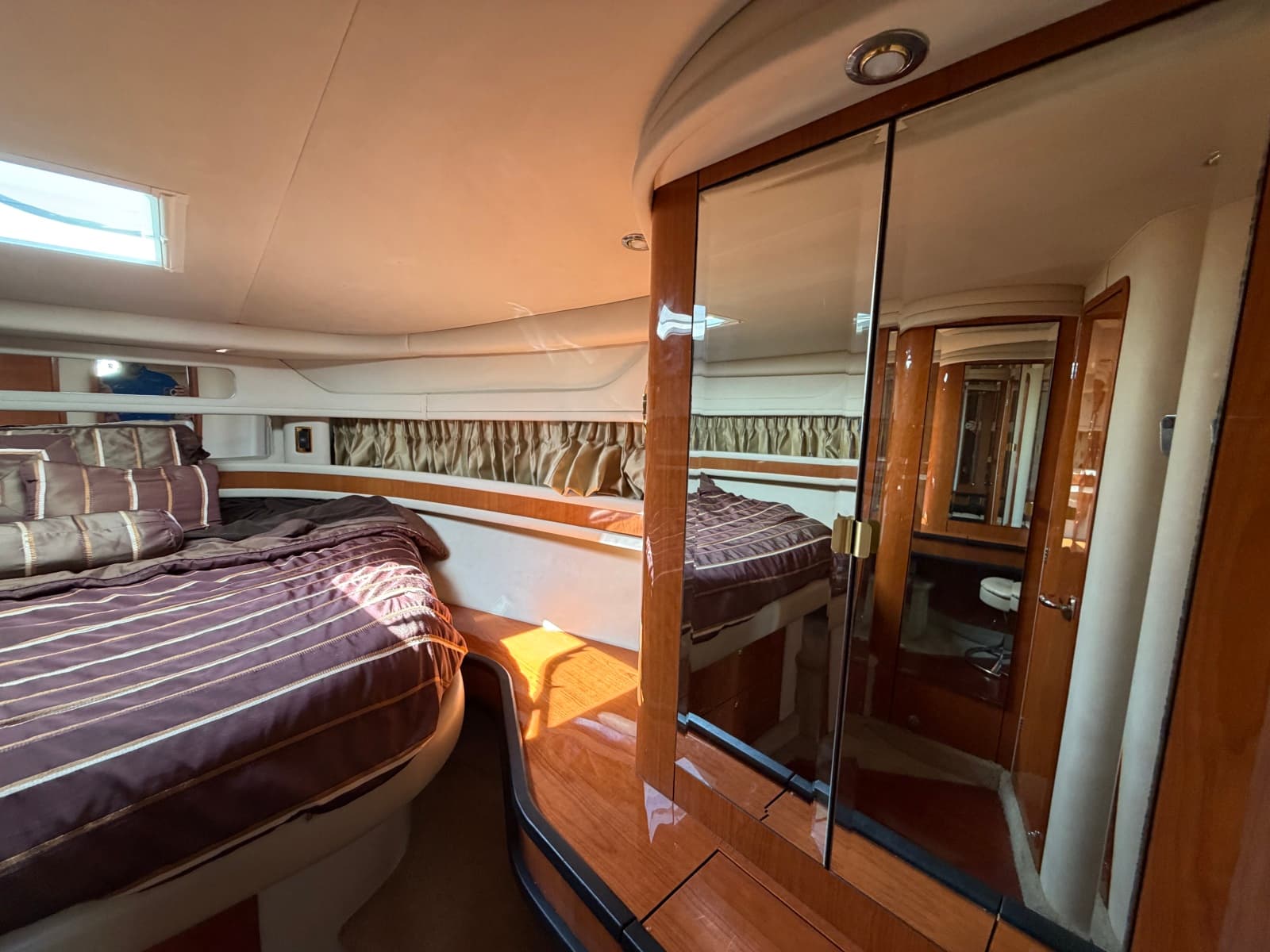 2001 Sea Ray 460 Sundancer - Photo 28