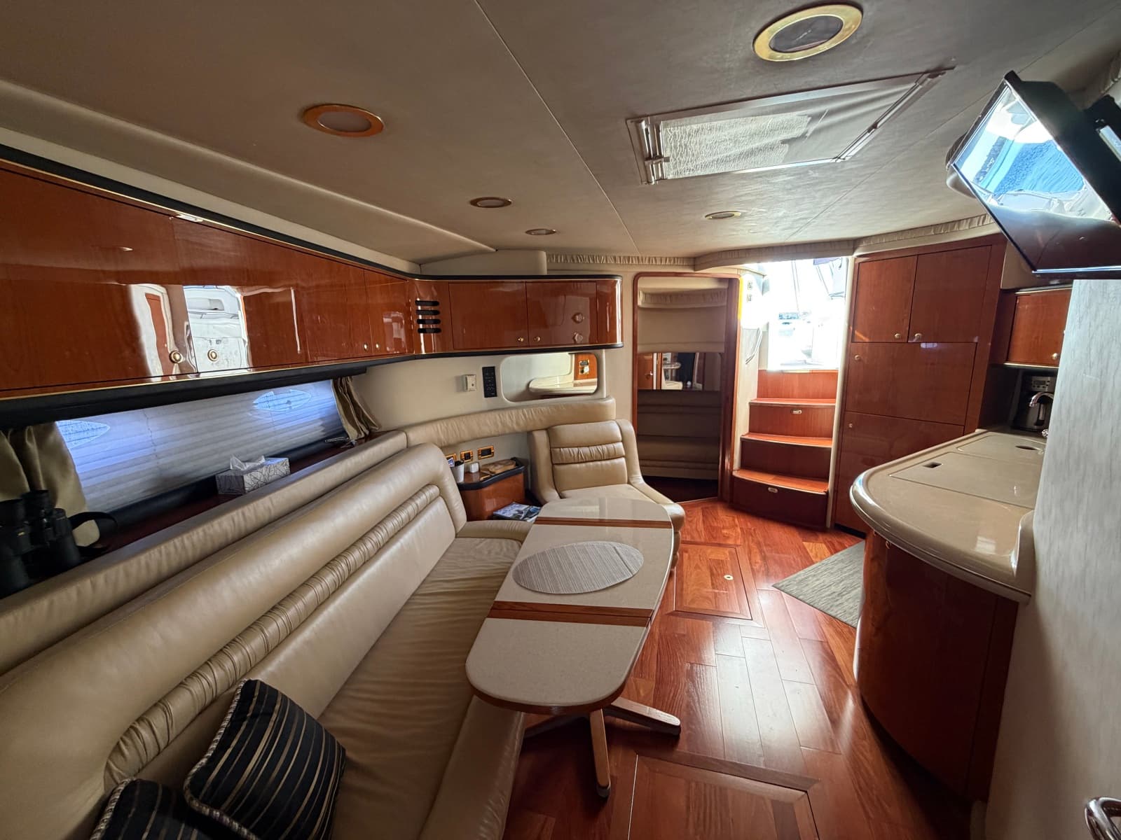 2001 Sea Ray 460 Sundancer - Photo 32