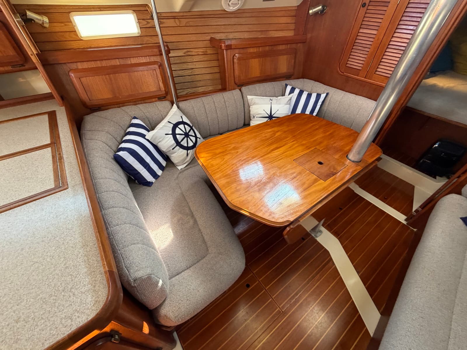 1990 Hunter Legend 37.5 - Photo 8