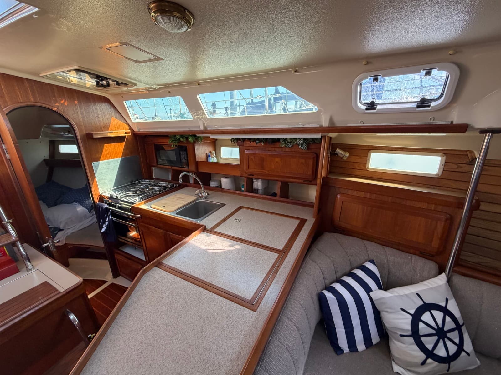 1990 Hunter Legend 37.5 - Photo 10