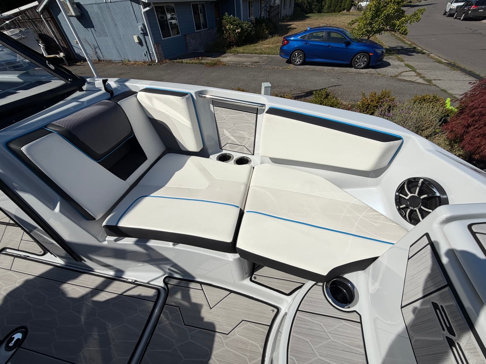2023 Yamaha Boats 222xe - Photo 24