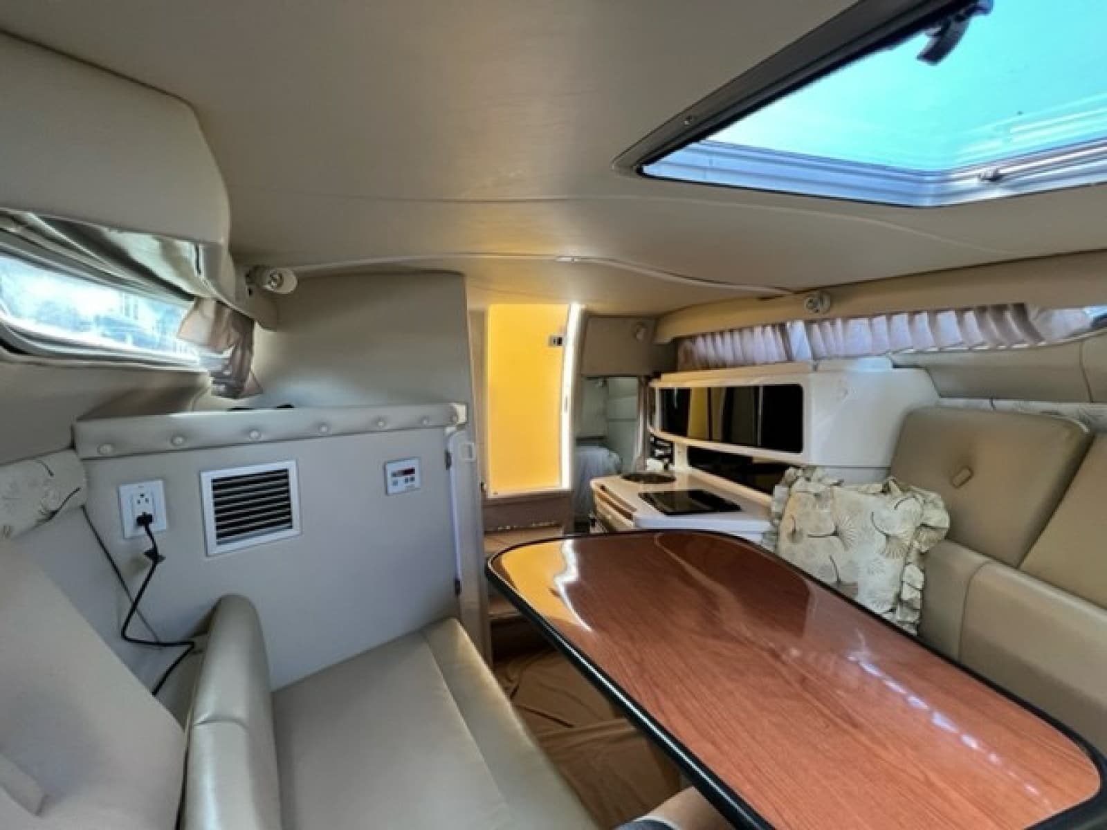 2001 Chaparral Signature 260 - Photo 16