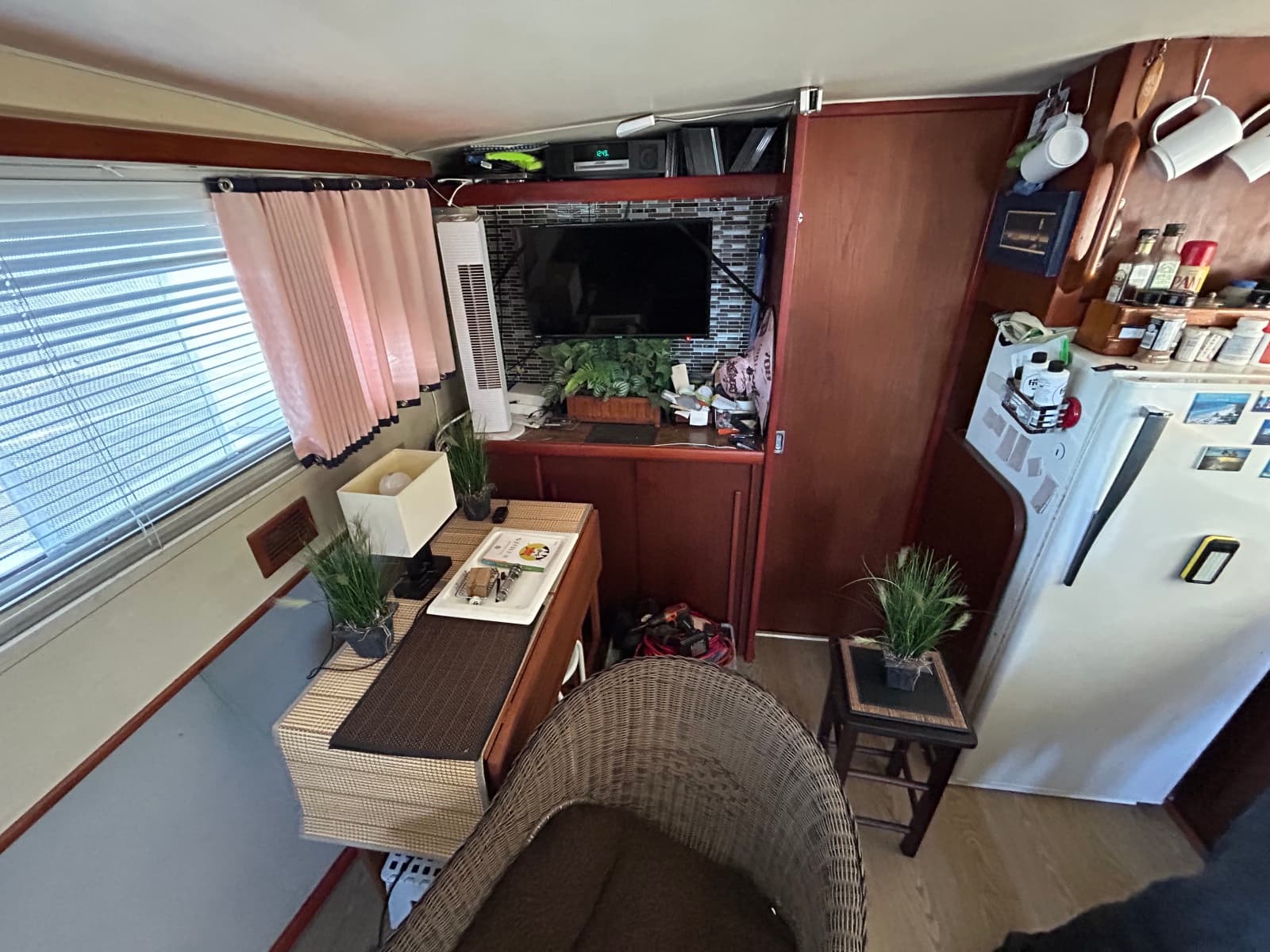 1976 Chris-Craft Catelina 350 - Photo 7