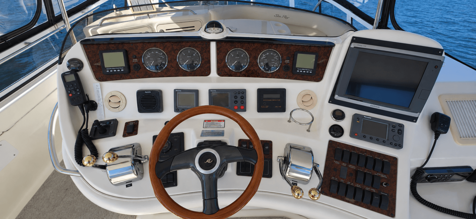 2003 Sea Ray 480 Sedan Bridge - Photo 11
