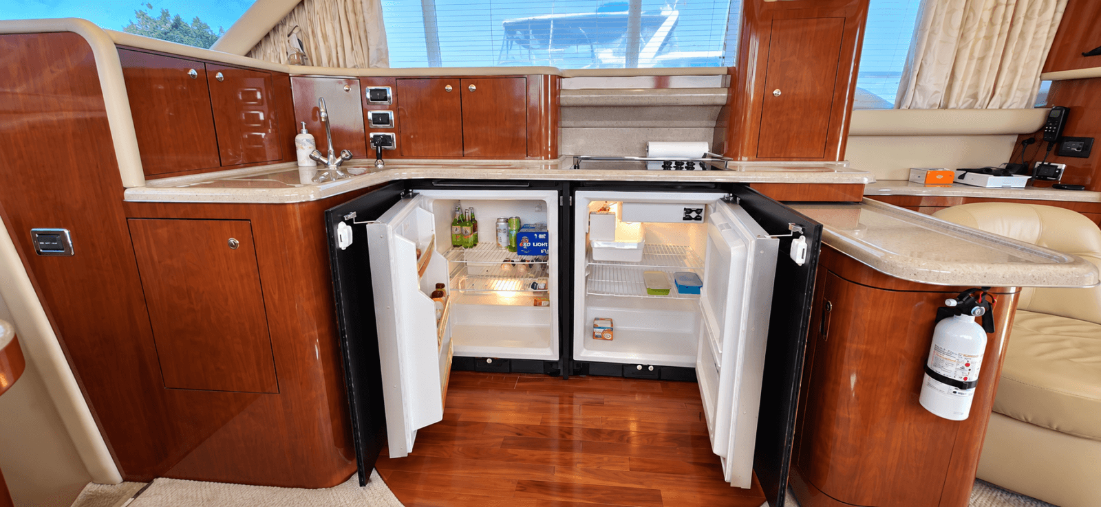 2003 Sea Ray 480 Sedan Bridge - Photo 27