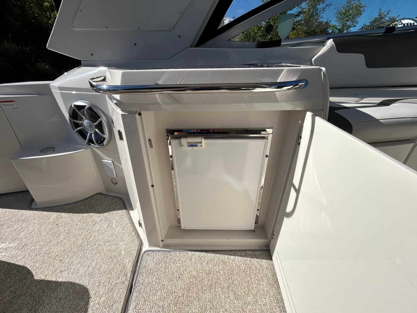 2013 Monterey 340 Sports Yacht - Photo 7