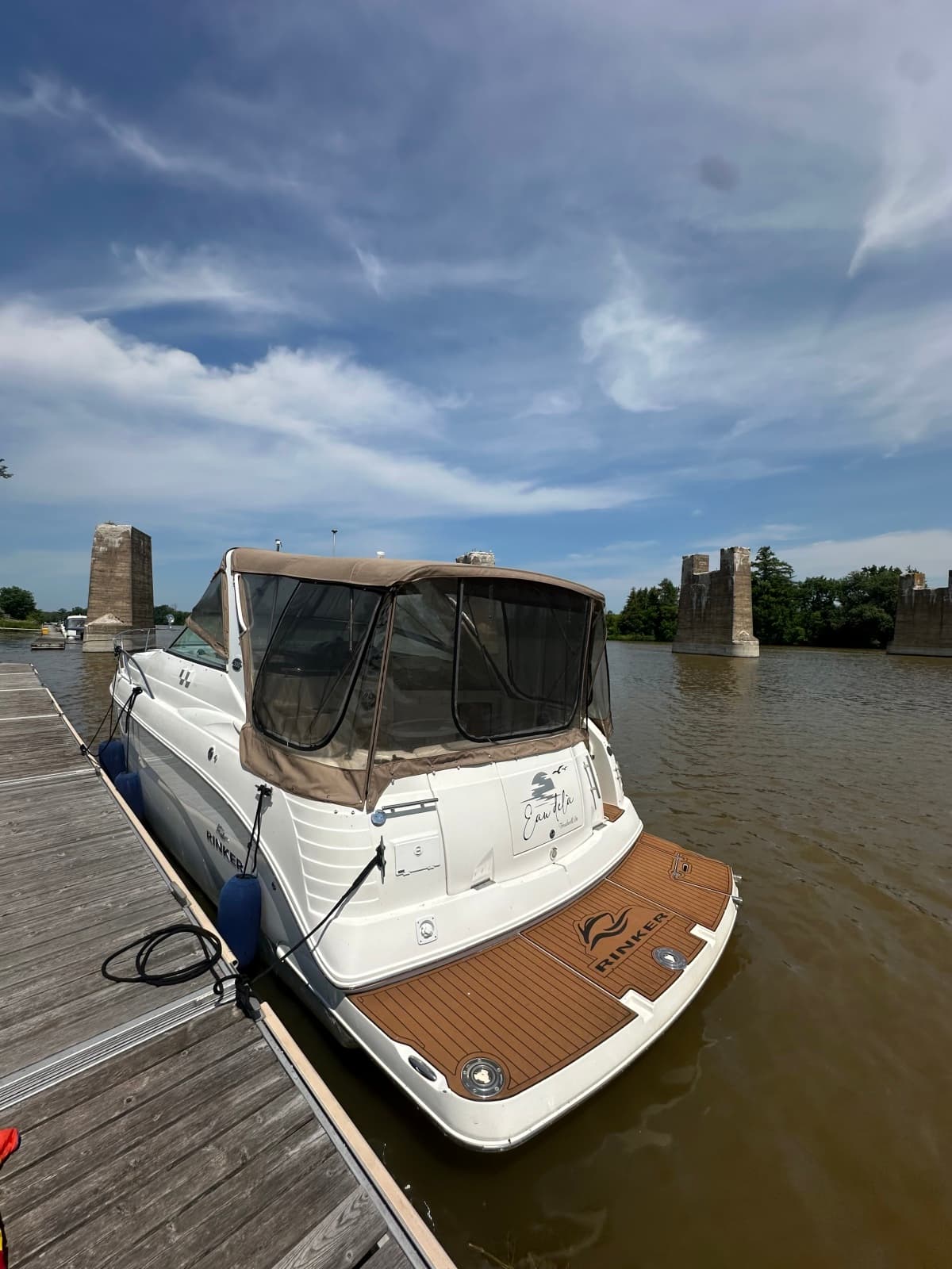 2006 Rinker 300 EC - Photo 2