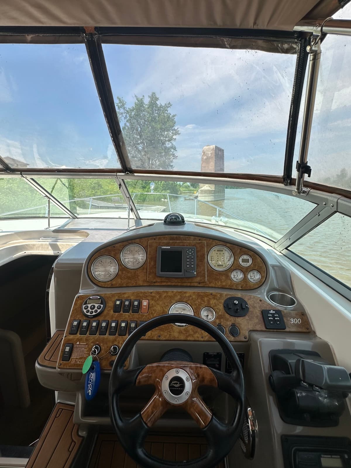 2006 Rinker 300 EC - Photo 11