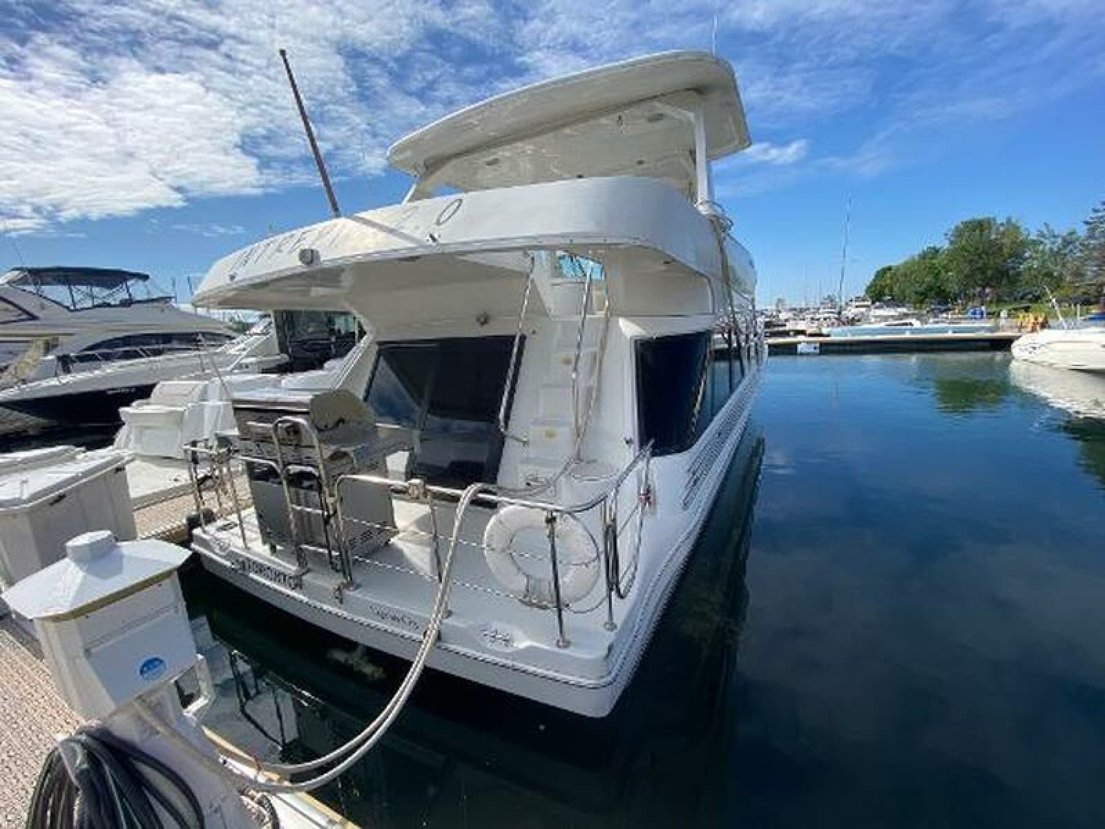 1999 Bluewater 5200 - Photo 5