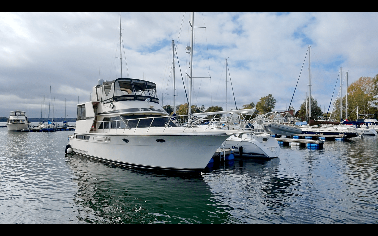 1989 Carver 48 Californian - Photo 6