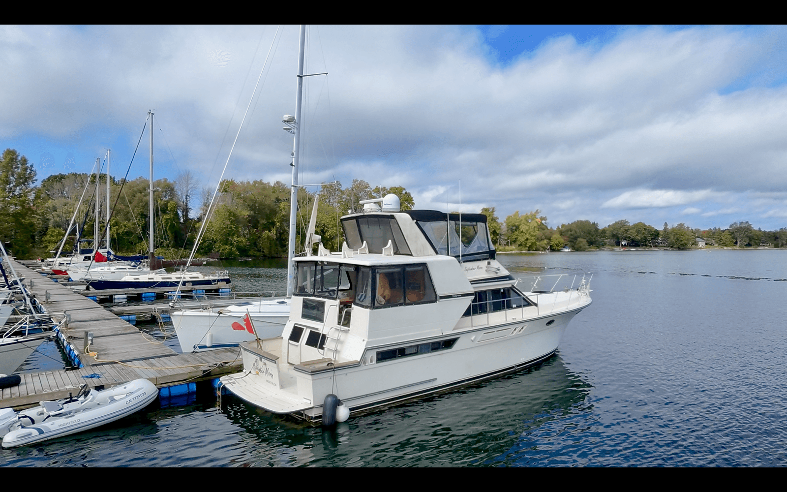 1989 Carver 48 Californian - Photo 10