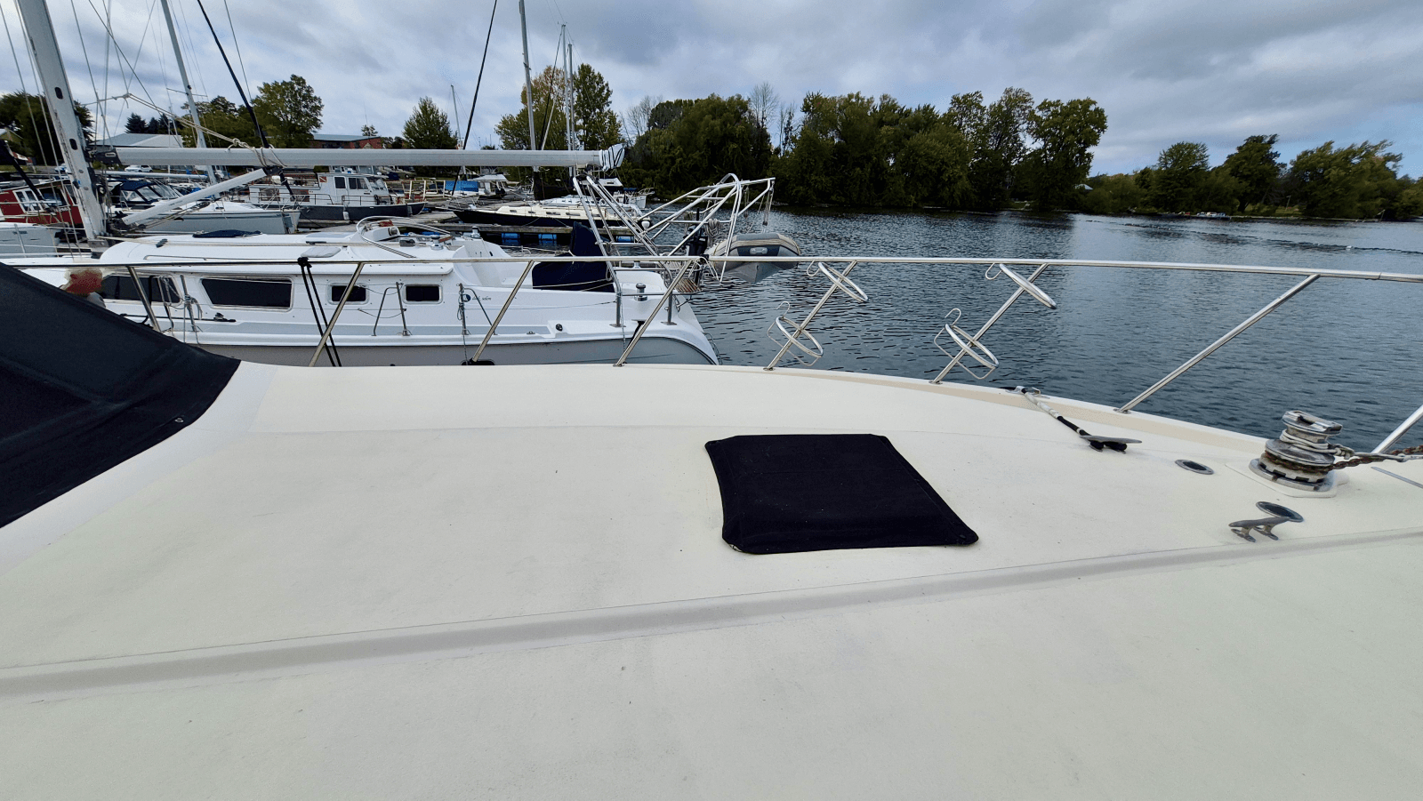 1989 Carver 48 Californian - Photo 17