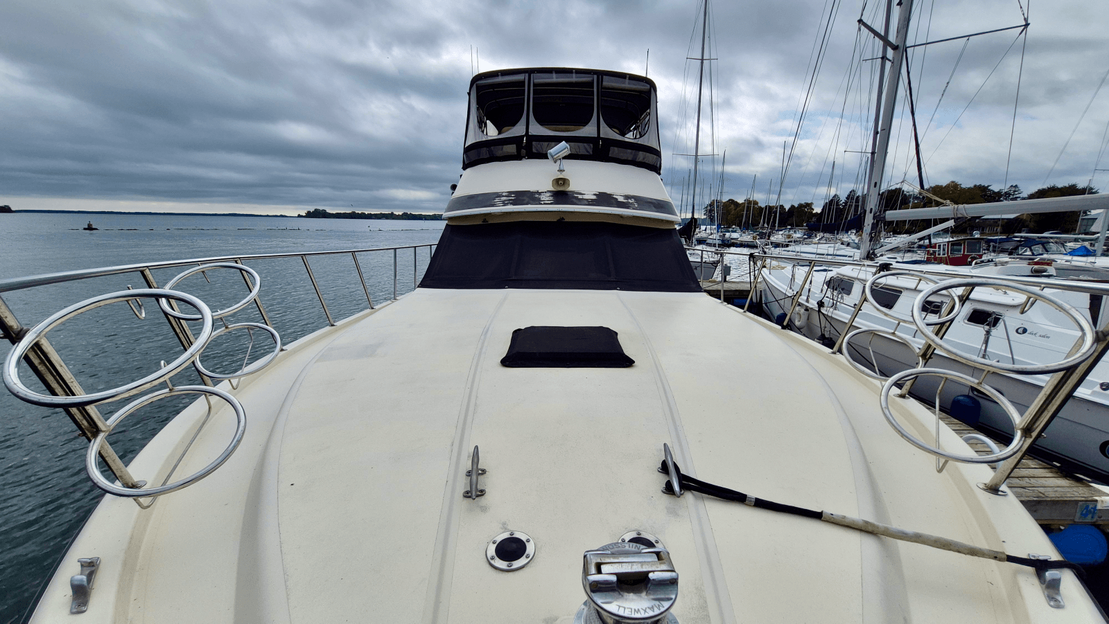 1989 Carver 48 Californian - Photo 22