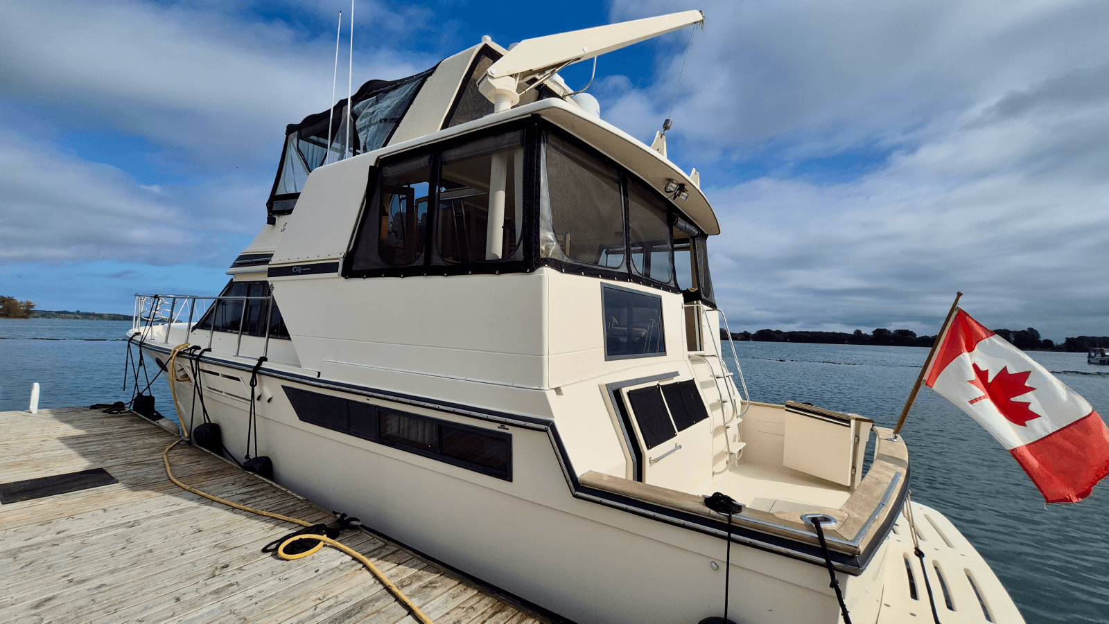 1989 Carver 48 Californian - Photo 24