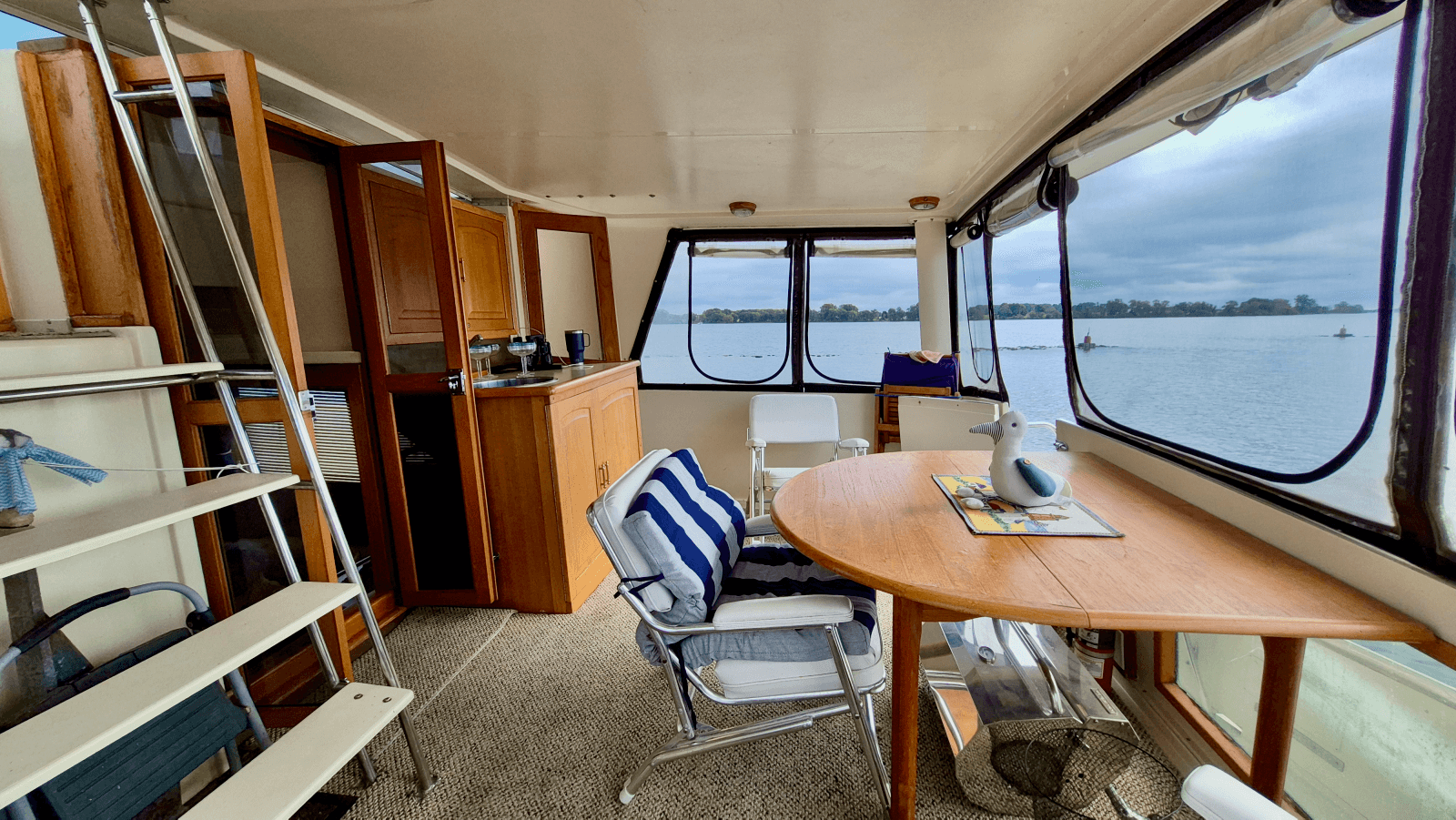 1989 Carver 48 Californian - Photo 27