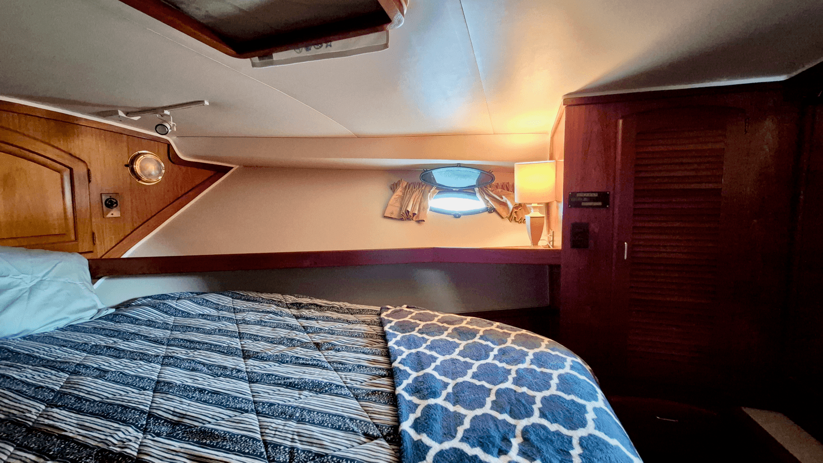 1989 Carver 48 Californian - Photo 55