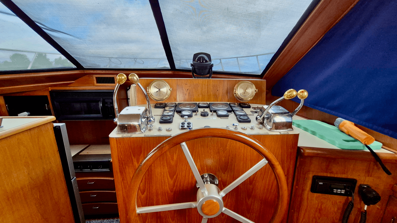 1989 Carver 48 Californian - Photo 59