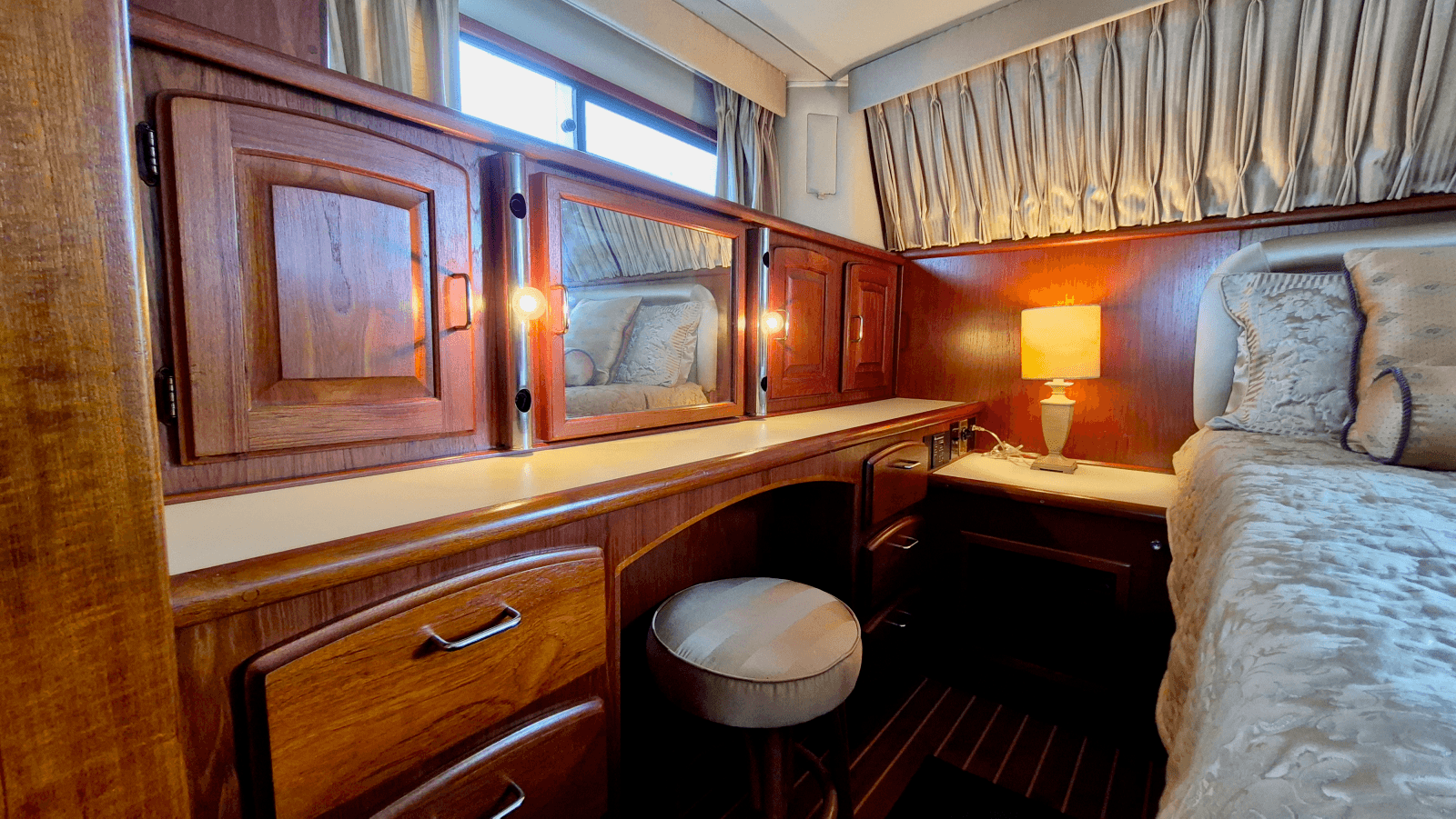 1989 Carver 48 Californian - Photo 71