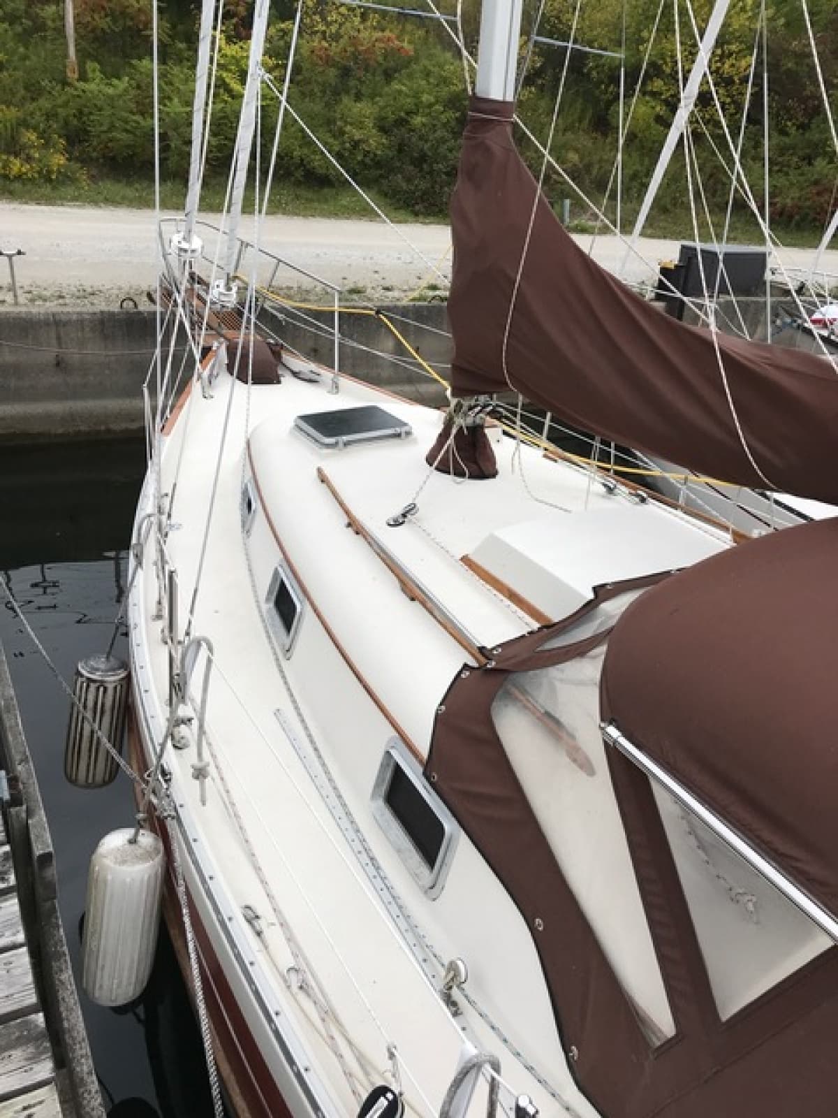 1984 Bayfield 32C Tall Rig - Photo 3
