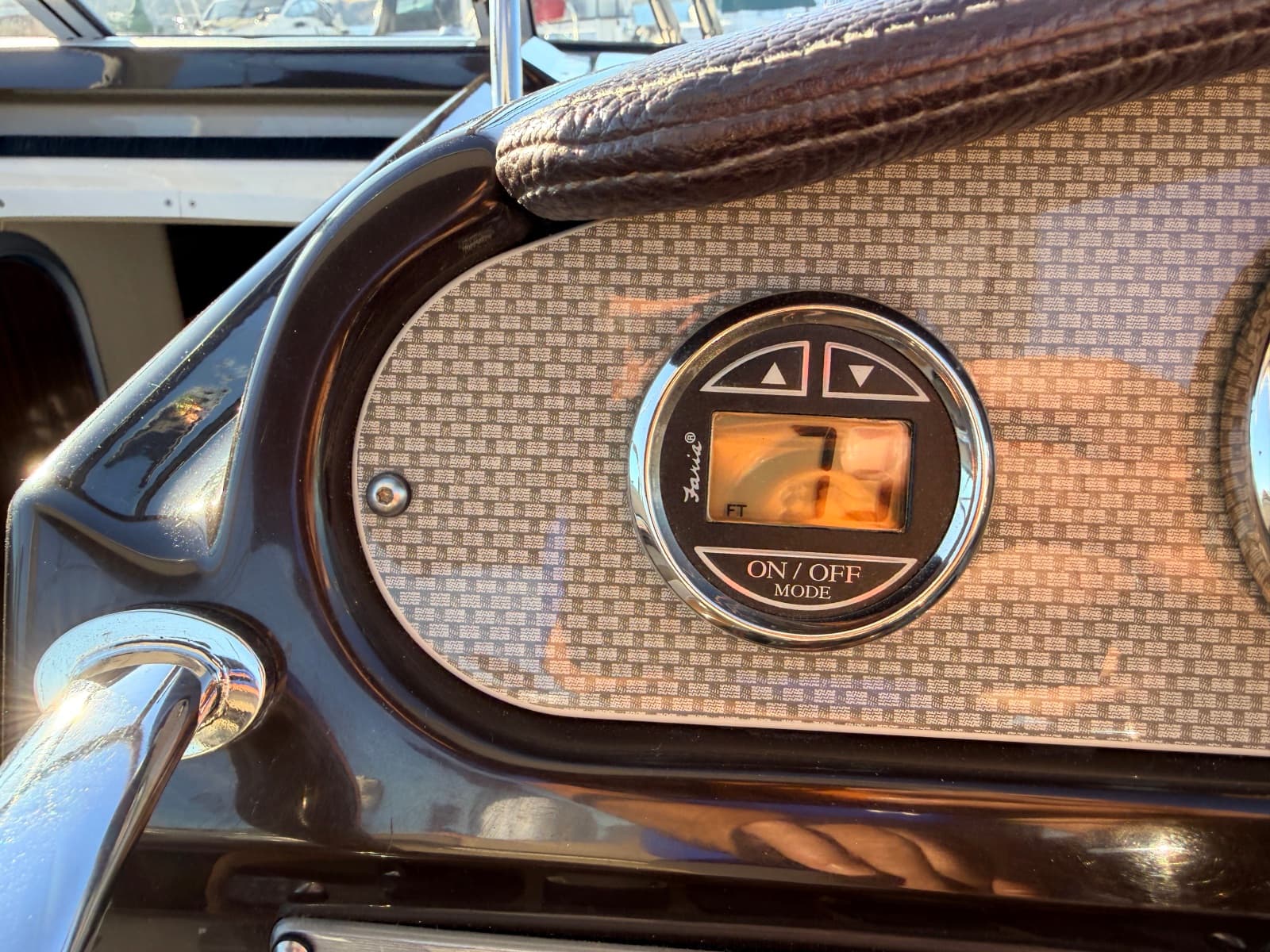 2014 Regal 28 Express - Photo 31