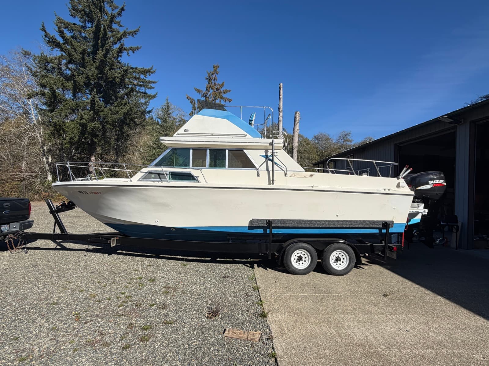 1974 Fiberform Sportfisher 31 - Photo 1