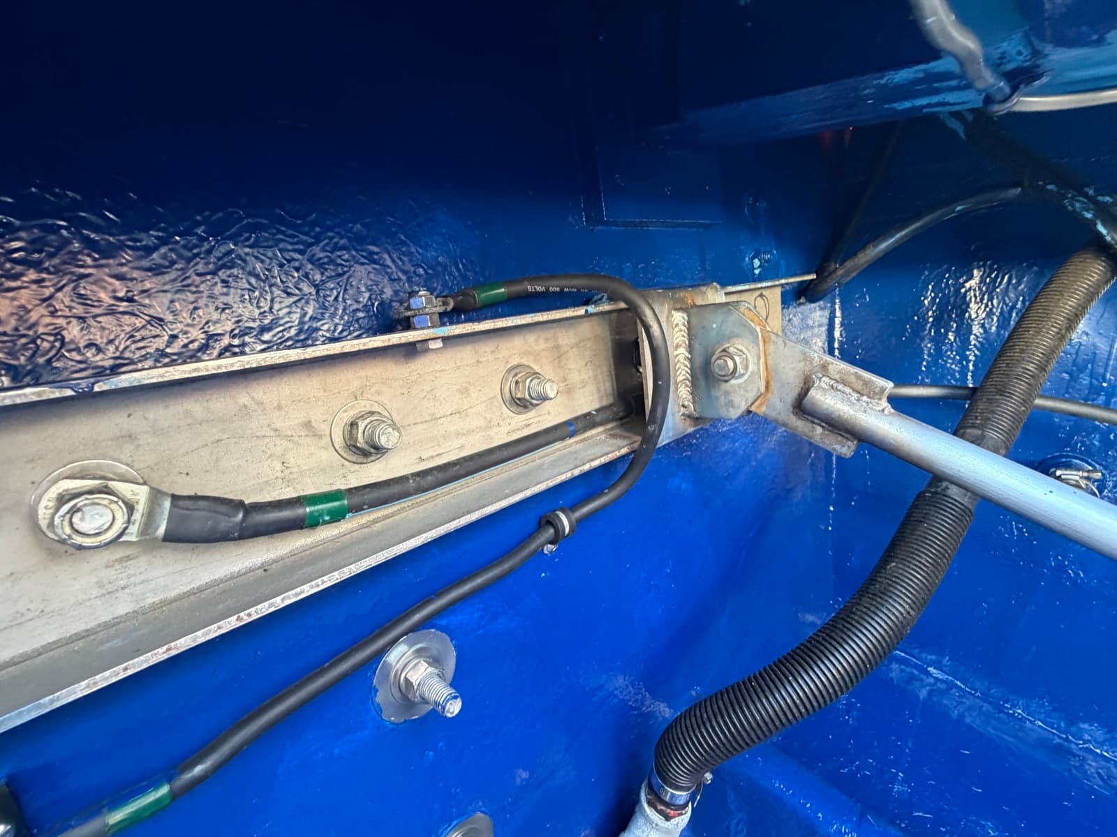 1974 Fiberform Sportfisher 31 - Photo 21