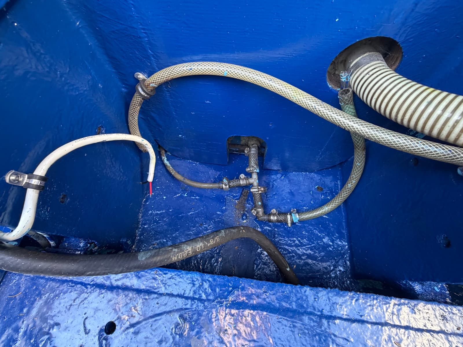1974 Fiberform Sportfisher 31 - Photo 23