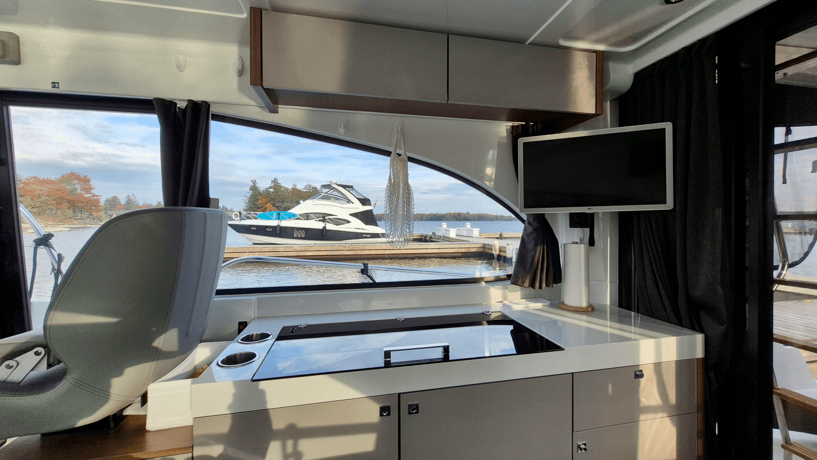 2024 Beneteau Antares 11 Fly - Photo 16
